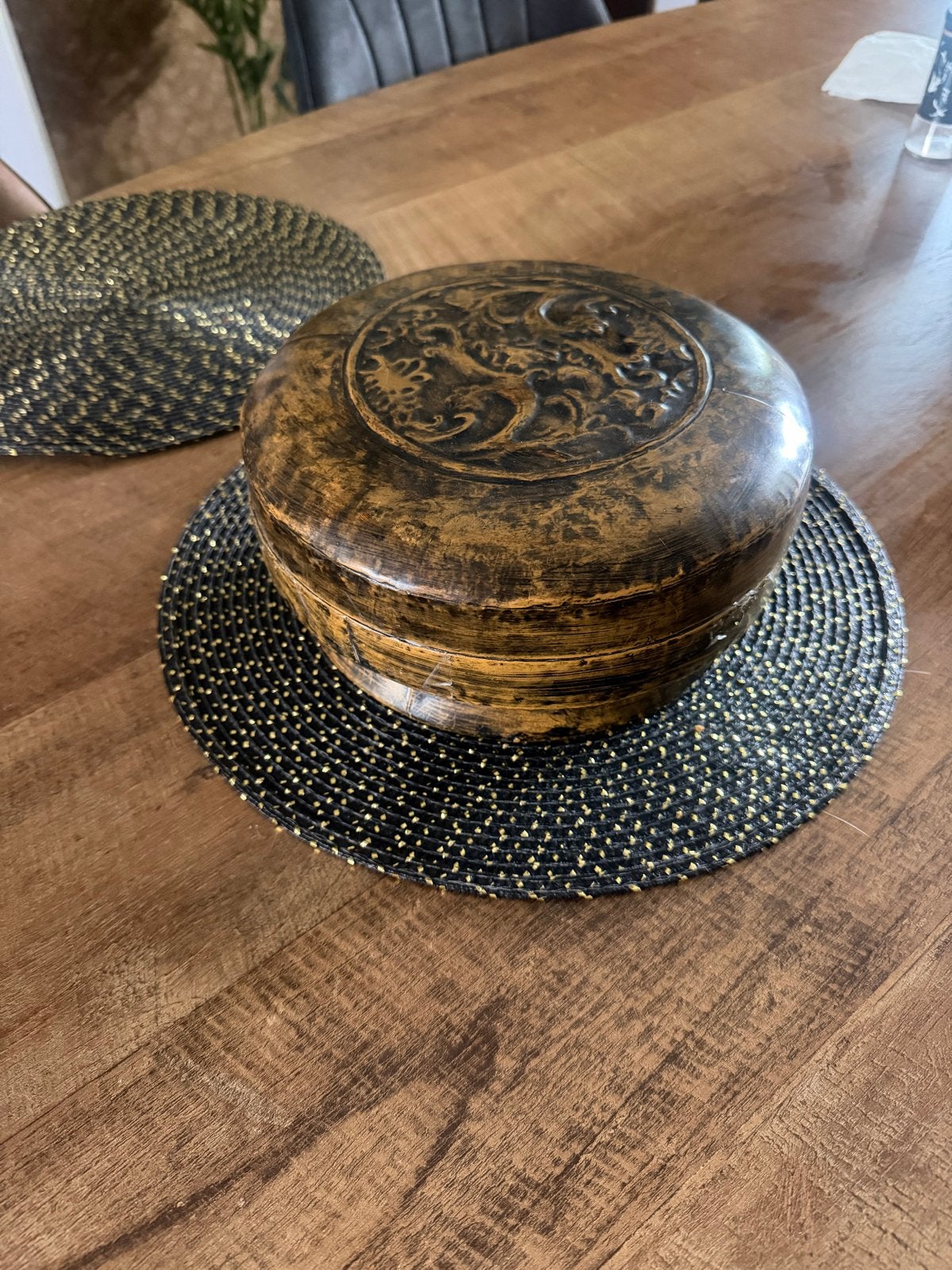 Antieke  doos met deksel en decoratie, Ophalen of Verzenden