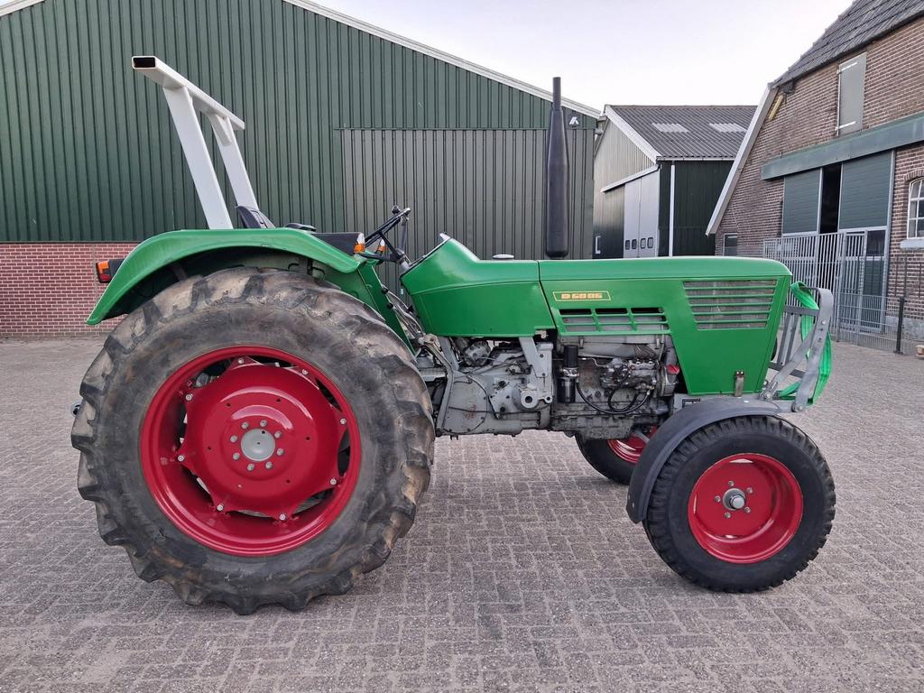 Deutz 6006/6806 Gezocht moterkap spatborden, Ophalen of Verzenden