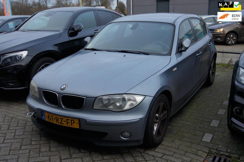 BMW 1-serie 116i High Executive 2005 – Motor draait auto s, Auto's, BMW, 1596 cc, Achterwielaandrijving, Gebruikt, 4 cilinders