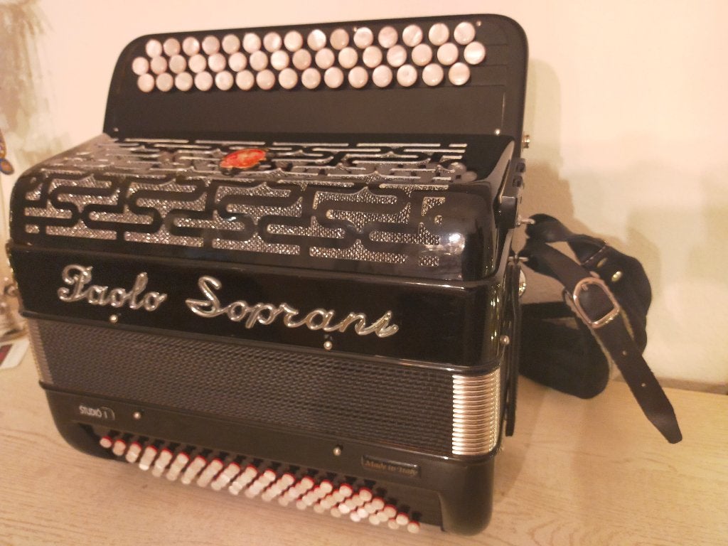 paolo soprani studio 1 80 bas limex mpr4, Muziek en Instrumenten, Accordeons, 80-bas, Met koffer, Zo goed als nieuw, Knopaccordeon