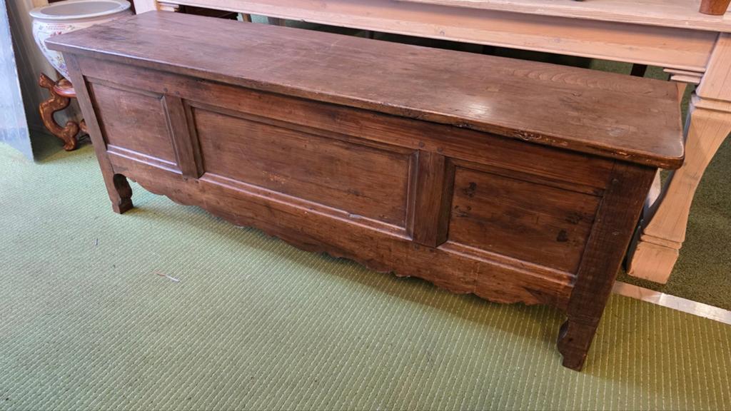 Frans provinciaal kastanje houten dekenkist, Antiek en Kunst, Ophalen