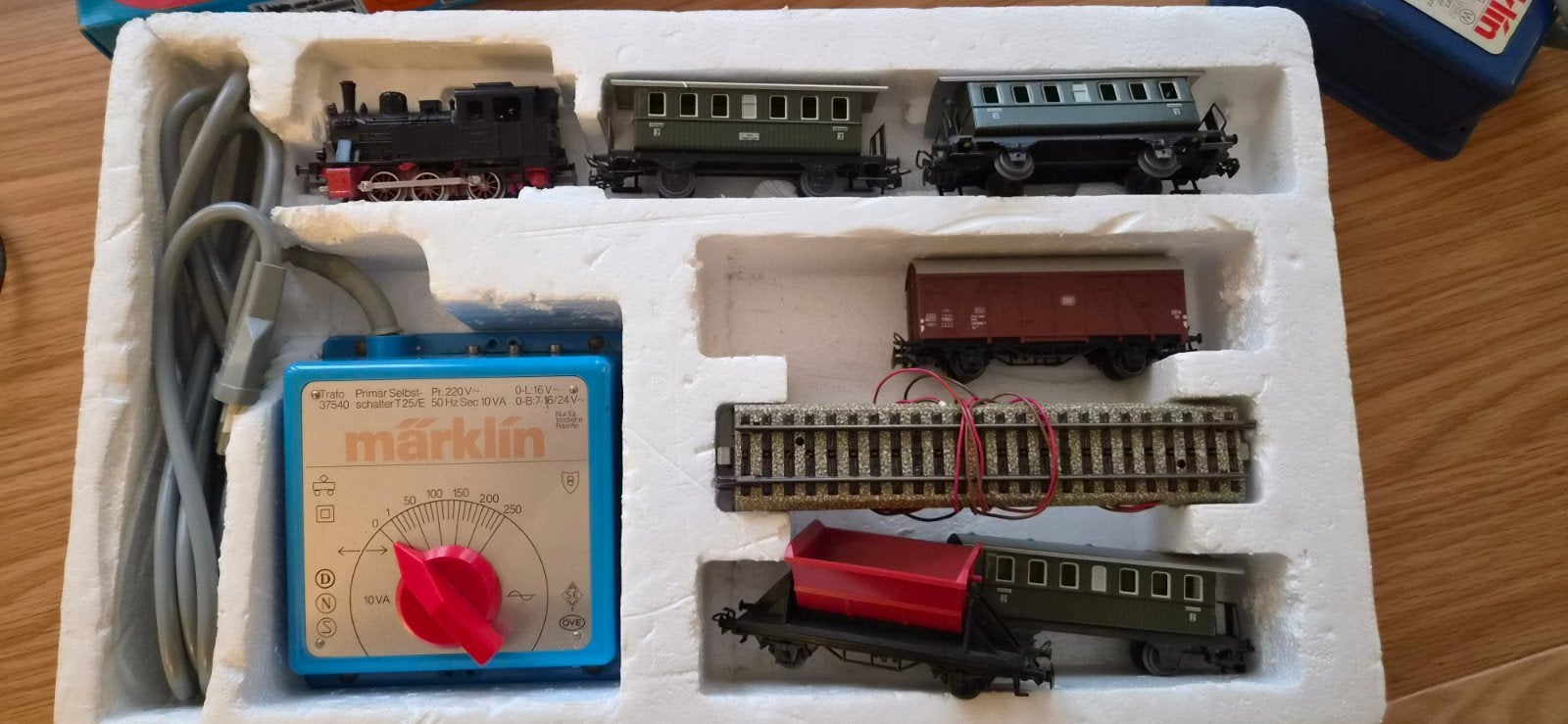 Märklin H0 Treinset Set-S met uitbreidingen en huisjes, Hobby en Vrije tijd, Ophalen, Wisselstroom, Märklin, Gebruikt