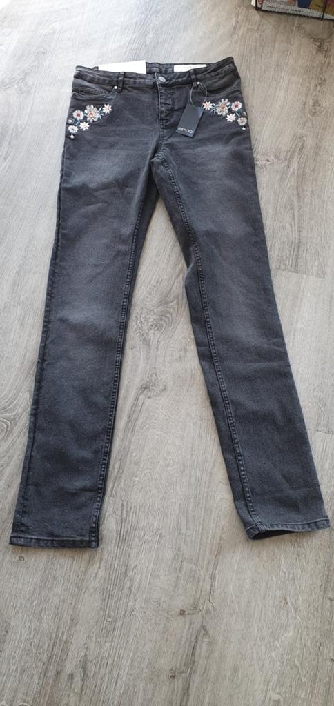 Esmara Skinny Jeans met Bloemenborduursel - Maat 38, Nieuw, W30 - W32 (confectie 38/40), Grijs, Esmara