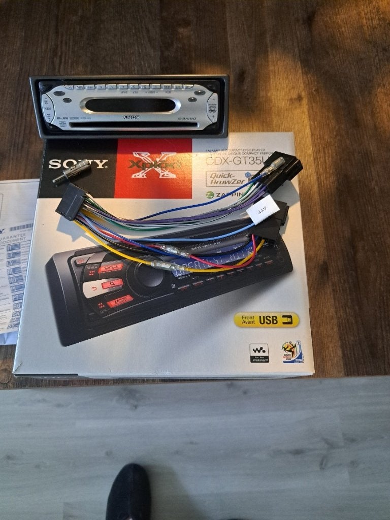 Sony autoradio, Auto diversen, Ophalen of Verzenden, Zo goed als nieuw