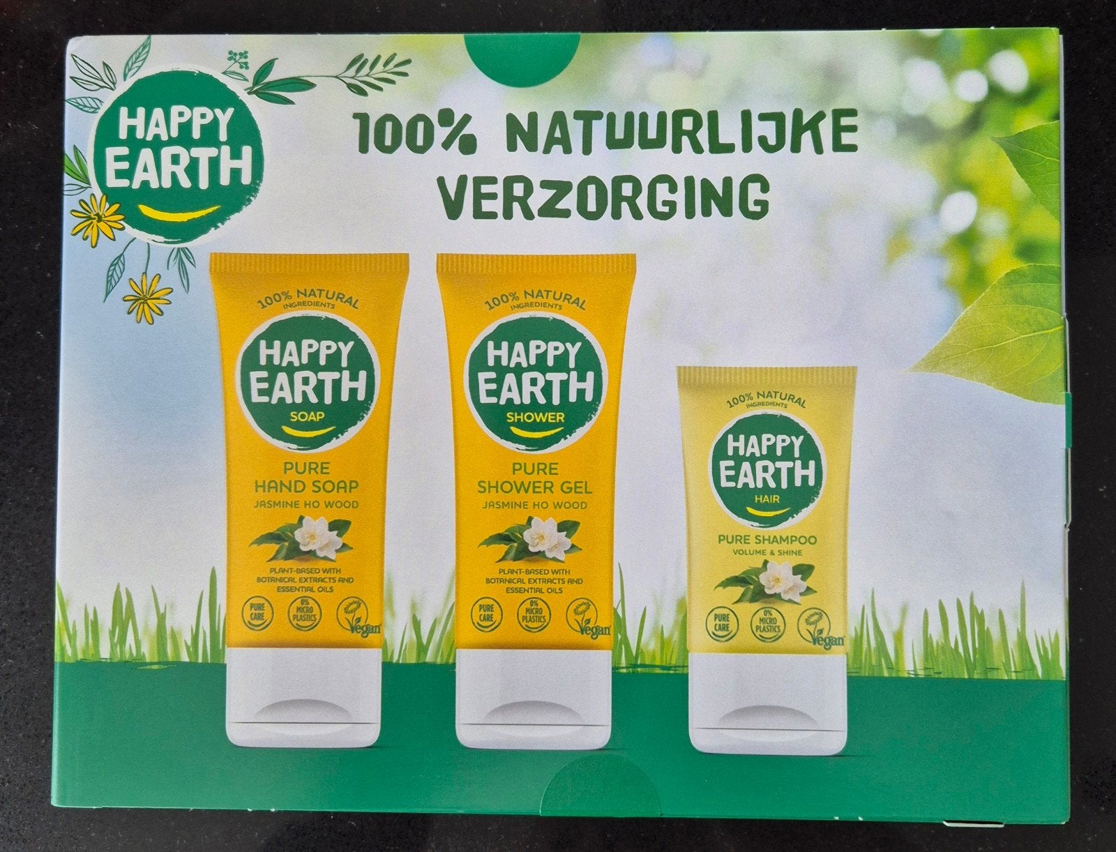 Happy Earth Cadeauset: Handzeep, Douchegel, Shampoo, Ophalen of Verzenden, Nieuw, Bad & Douche