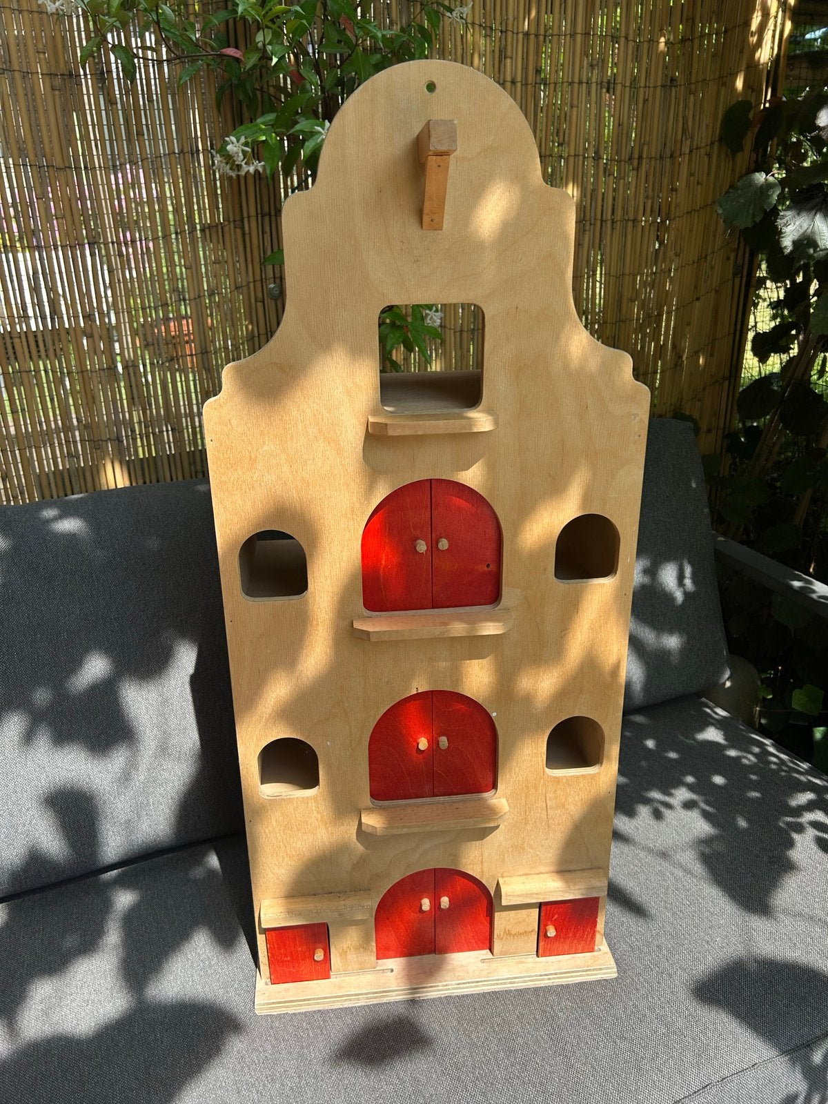 Houten pakhuis / poppenhuis - opknapper, Ophalen, Gebruikt, Poppenhuis