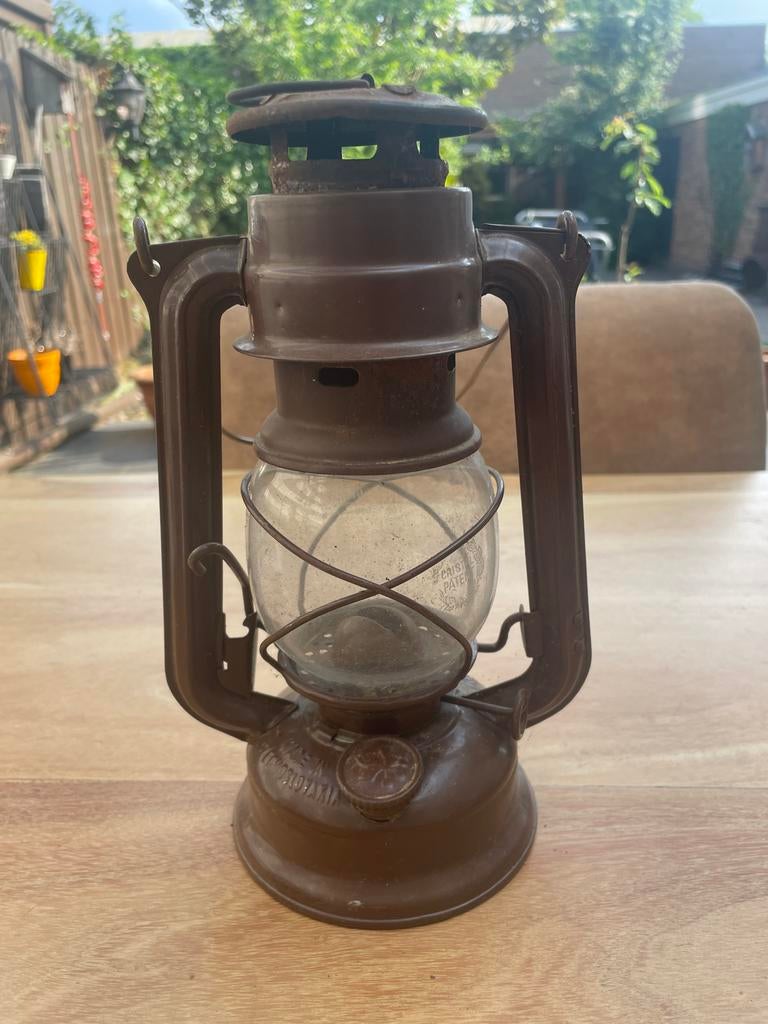 Vintage Kerosine Stormlamp - Decoratief en Functioneel, Antiek en Kunst, Antiek | Lampen, Ophalen of Verzenden