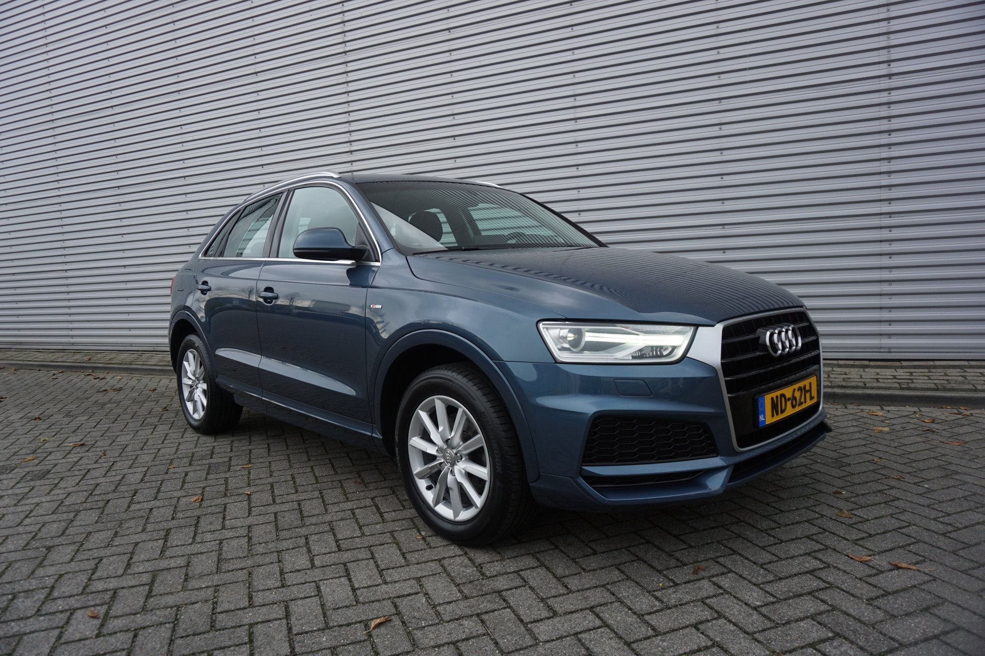 Audi Q3 1.4 TFSI CoD Adrenalin AUTOMAAT - Climate / Navi / C, Auto's, Euro 6, 4 cilinders, 150 pk, Blauw