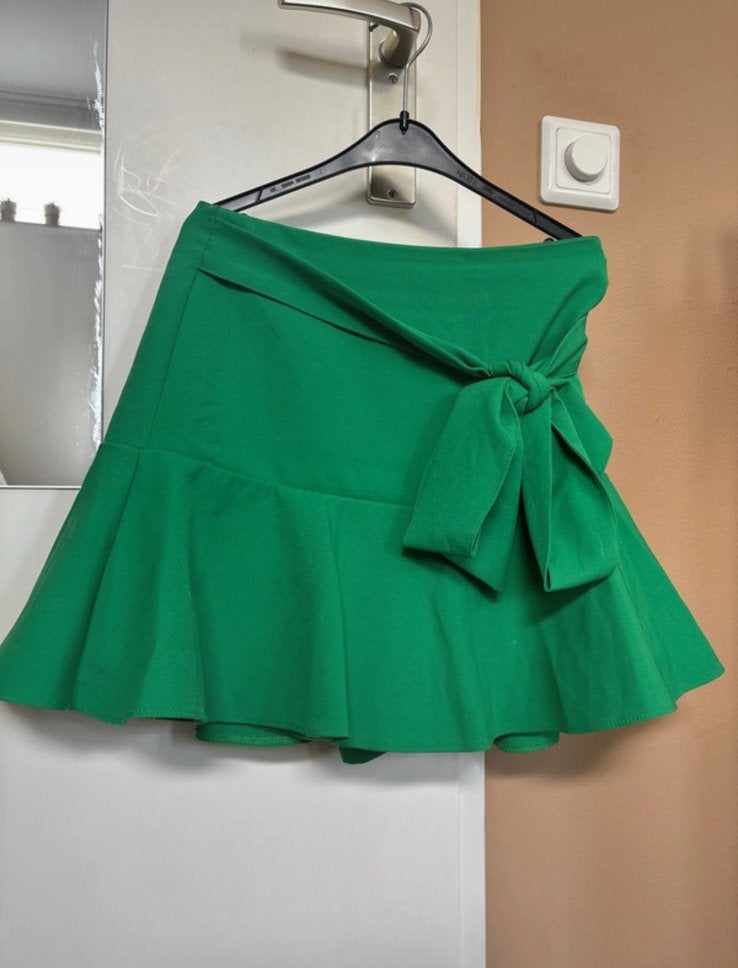 Groen rokje, maat XS - Zara, Kleding | Dames, Rokken, Ophalen of Verzenden, Zo goed als nieuw, Maat 34 (XS) of kleiner, Boven de knie