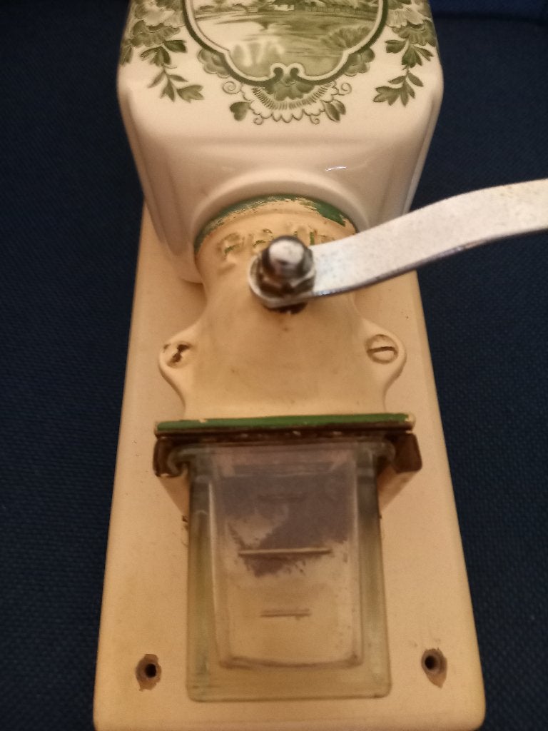 Ouderwetse koffiemolen voor aan de muur, Ophalen, Metaal, Wit, Overige merken