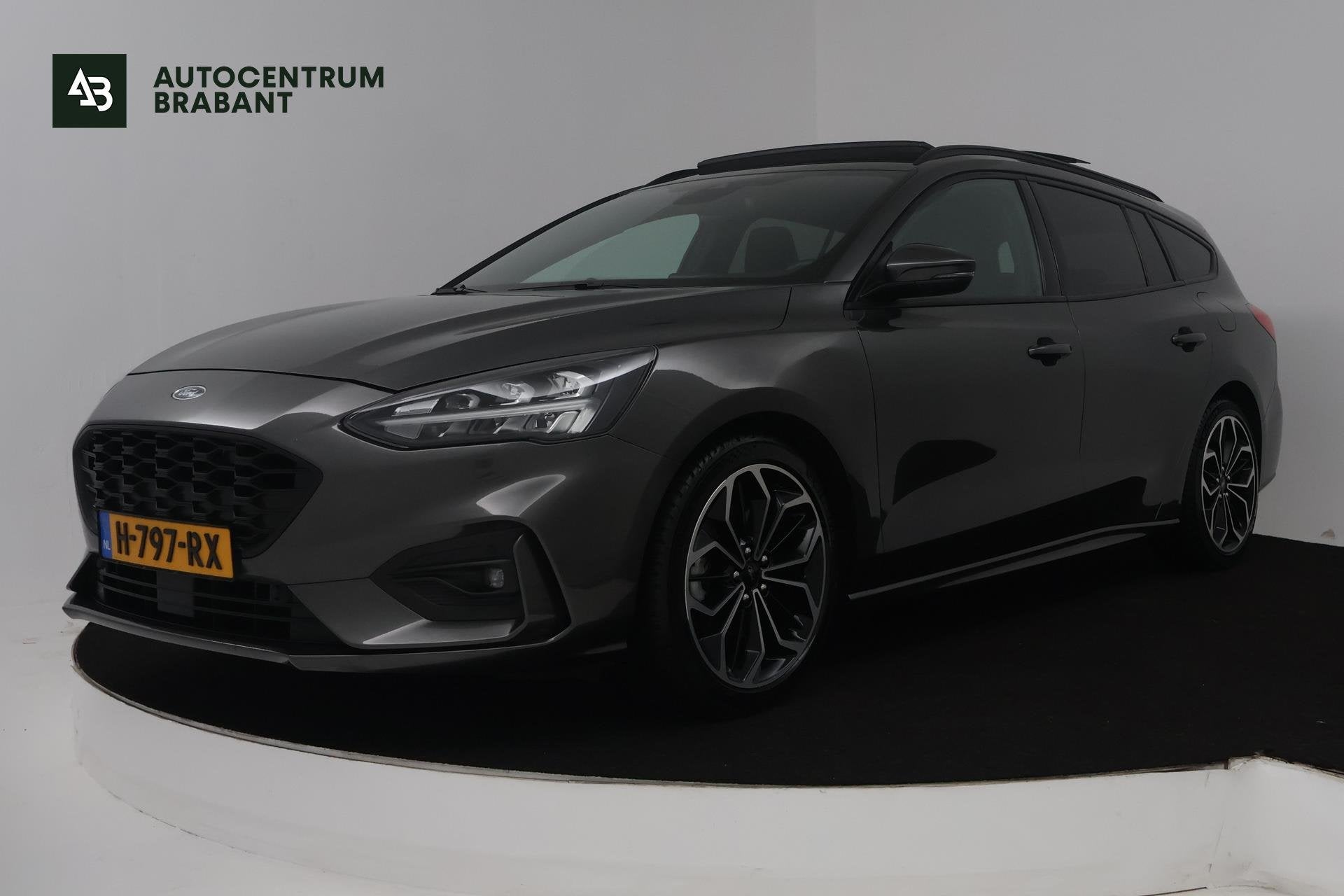Ford FOCUS Wagon 1.5 EcoBoost Vignale (PANORAMADAK, STOEL/ST, Auto's, 1345 kg, Euro 6, Automatische klimaatregeling, 3 cilinders