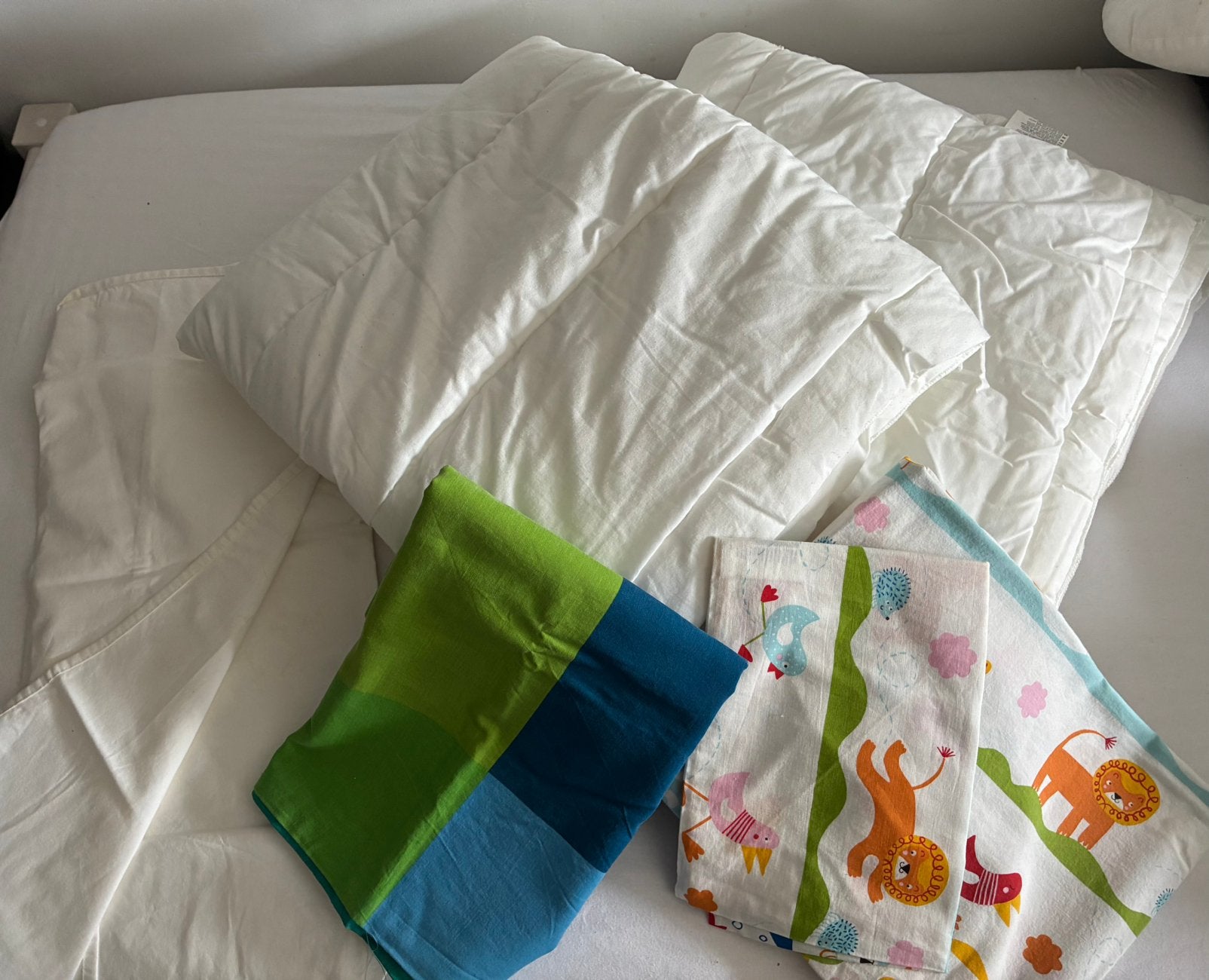 Pakket beddengoed Ledikant, Kinderen en Baby's, Kinderkamer | Beddengoed, Ophalen, Overige kleuren, Jongetje of Meisje, Dekbedovertrek
