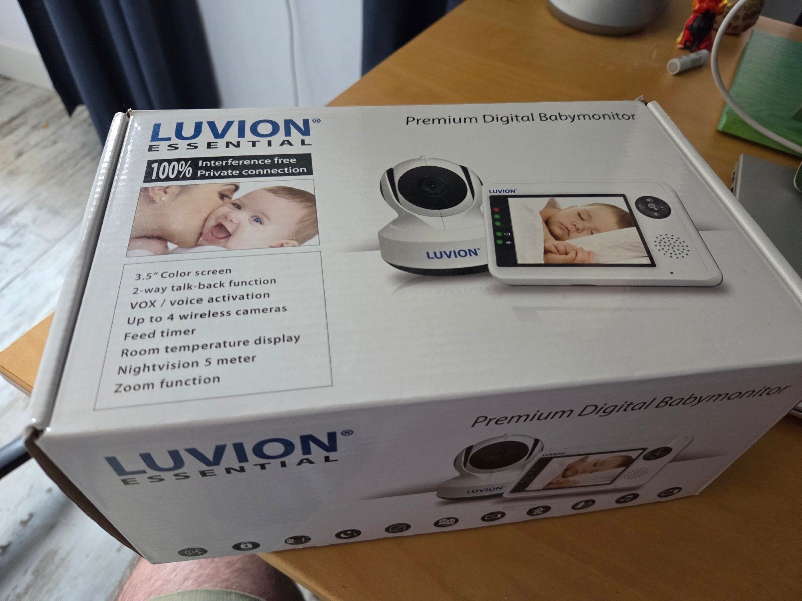Luvion Essential - Premium Digitale Babyfoon met Camera, Ophalen of Verzenden, Zo goed als nieuw, 250 meter of meer, Camera