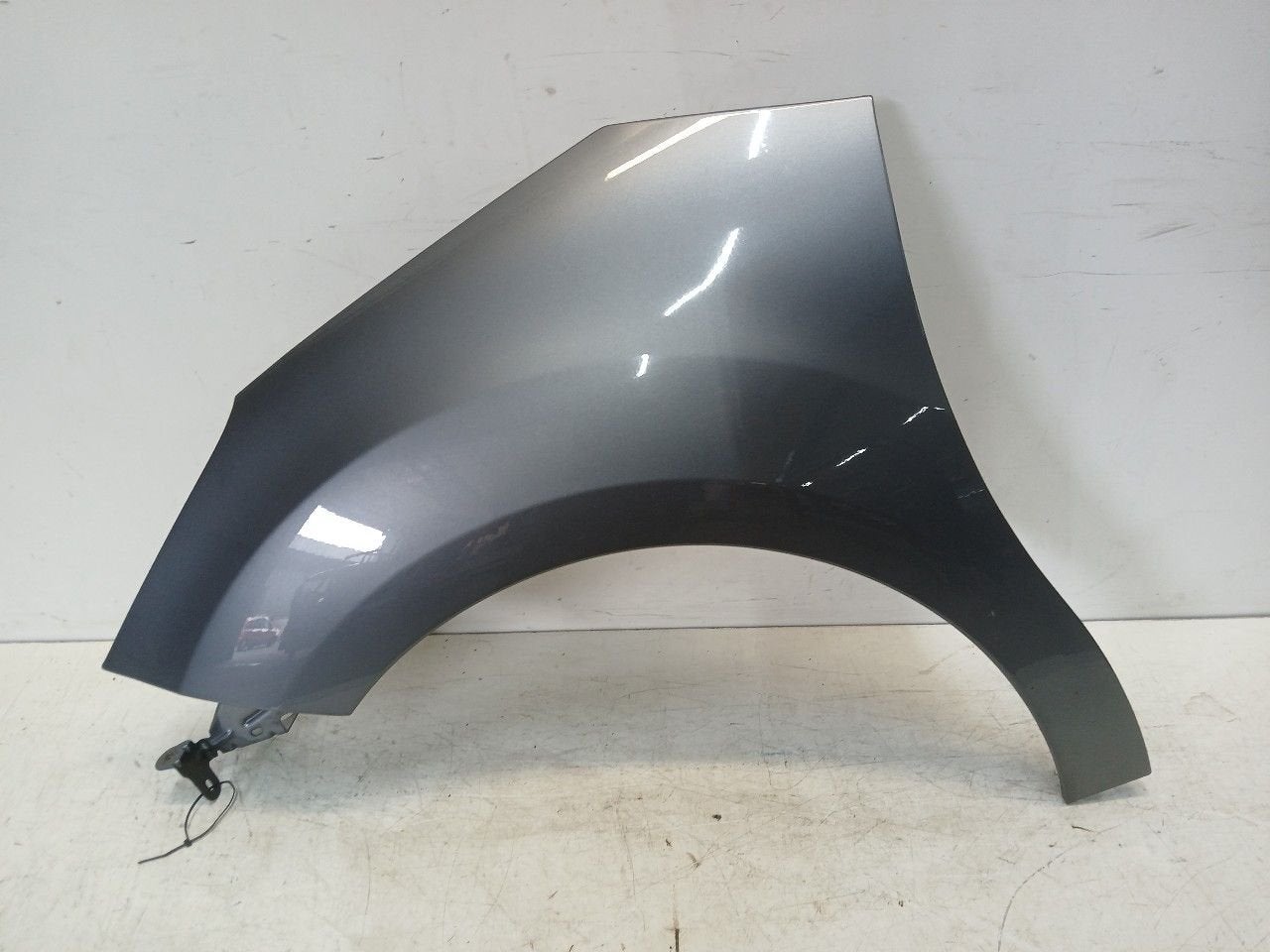 Spatbord links voor Citroën DS3, Onderdelen@venauto.nl, Van der Ven Autorecycling B.V., Gebruikt, Ettenseweg 76, 4706 PB Roosendaal, The Netherlands