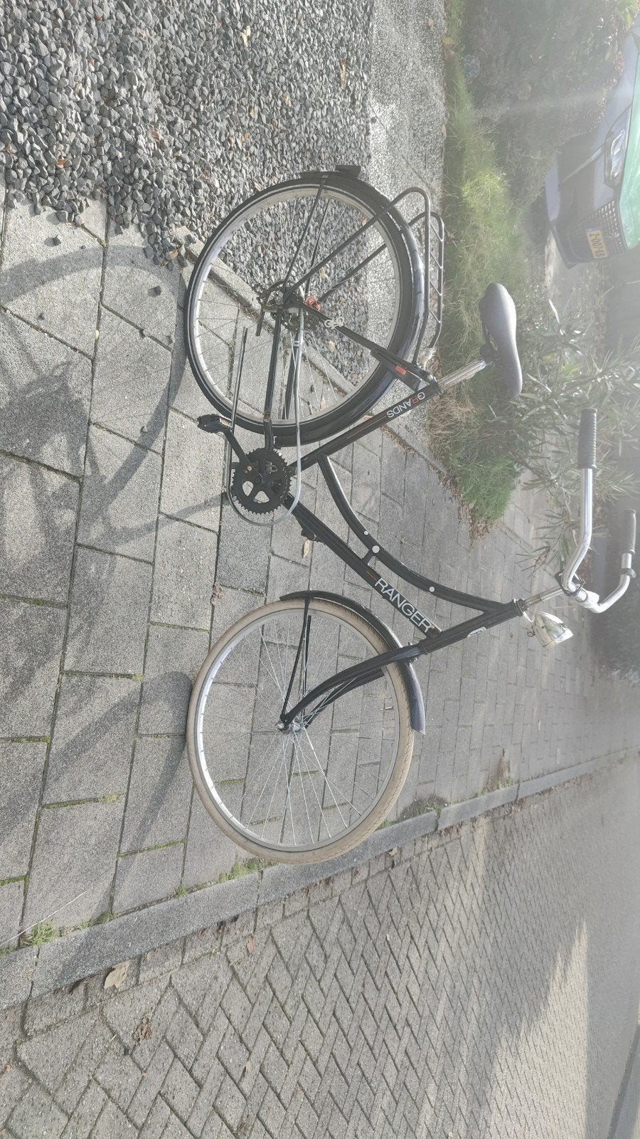 Ranger damesfiets - Zwart, 28 inch ketting kapot, Gebruikt, Velgrem, 53 tot 57 cm, Ophalen