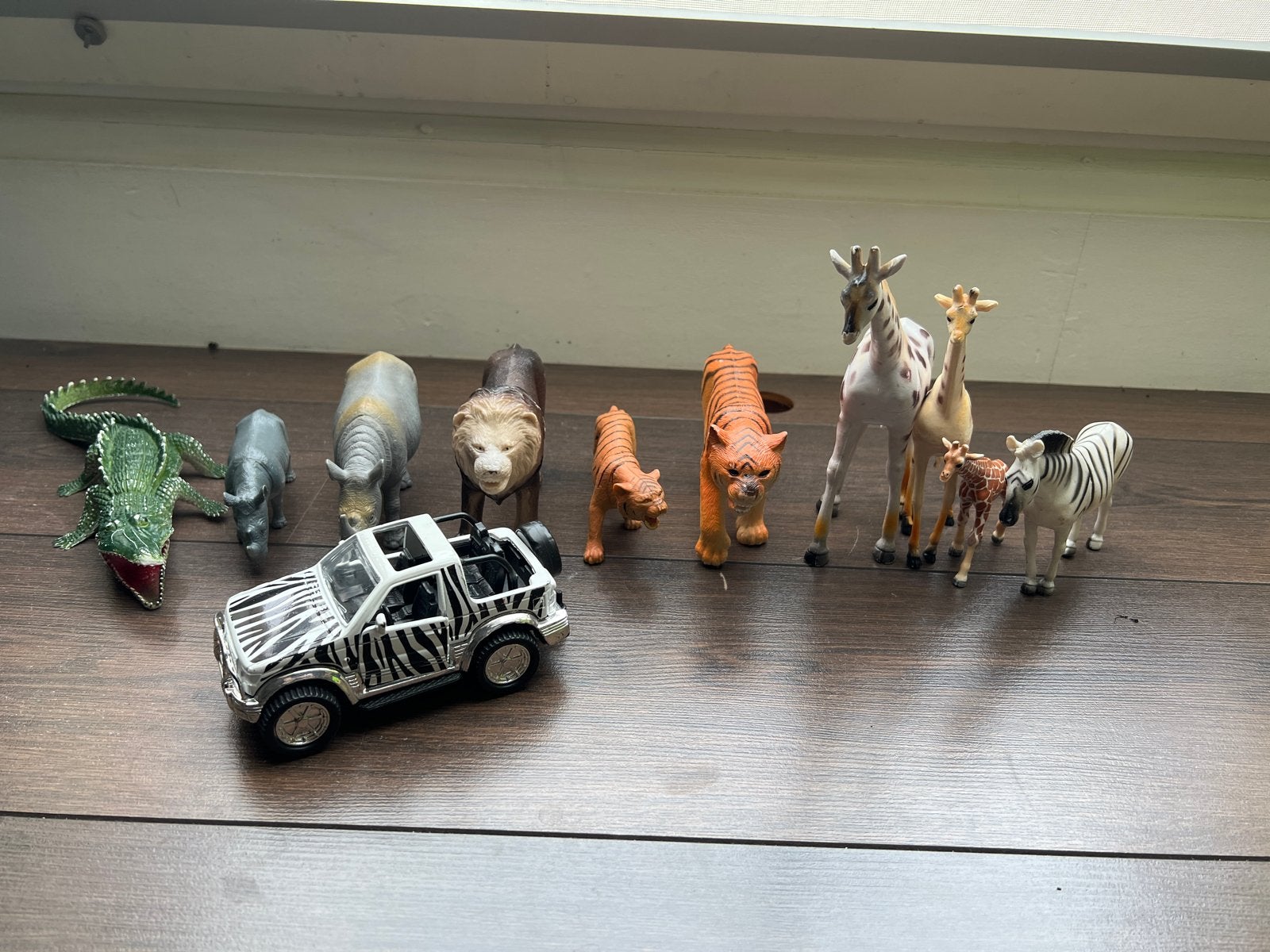 Dierenfiguren en Safari Jeep Speelset, Ophalen, Gebruikt, Jongen of Meisje