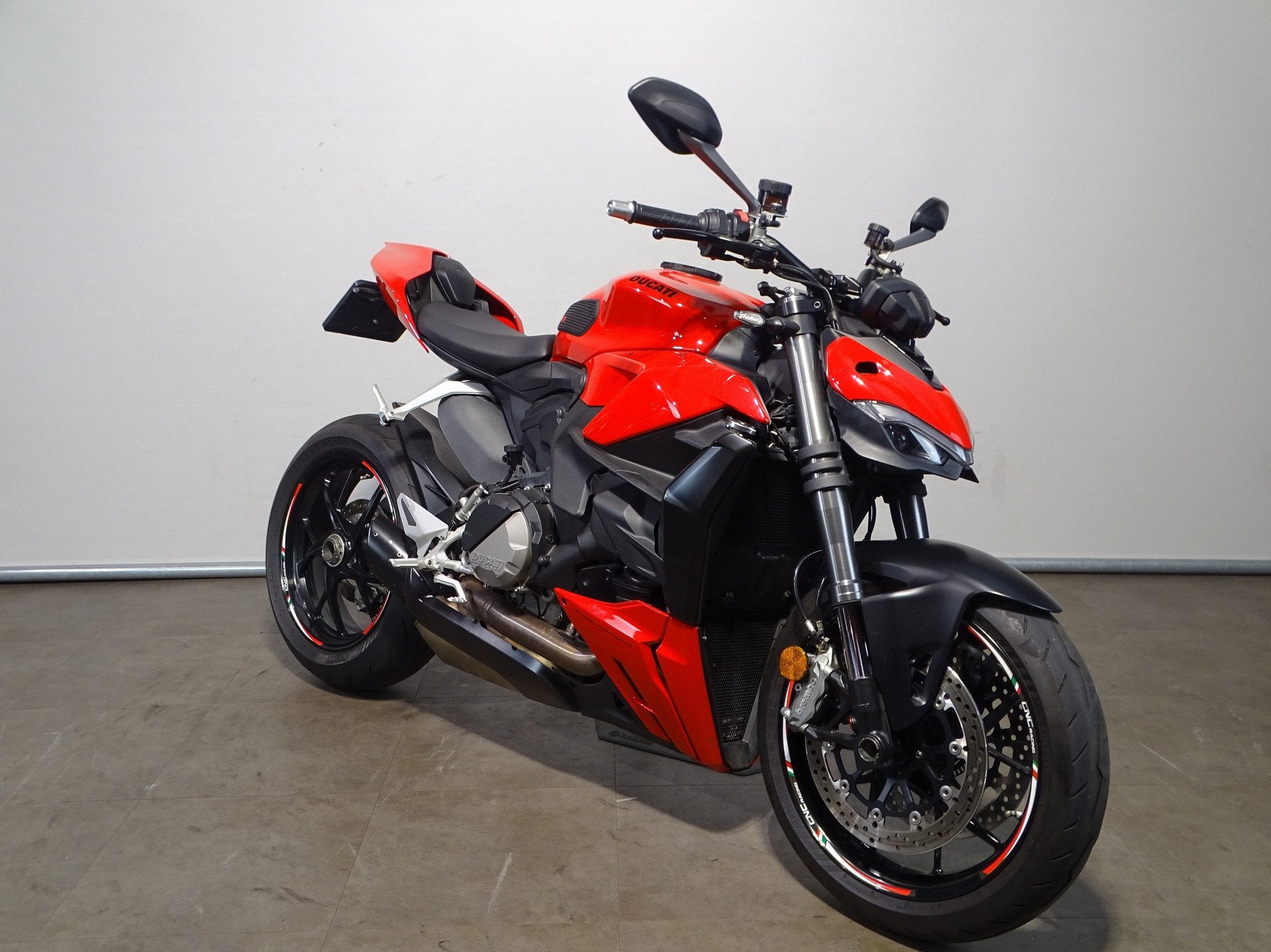 Ducati Streetfighter V2, Motoren, Meer dan 35 kW, Naked bike, Gebruikt, Bedrijf