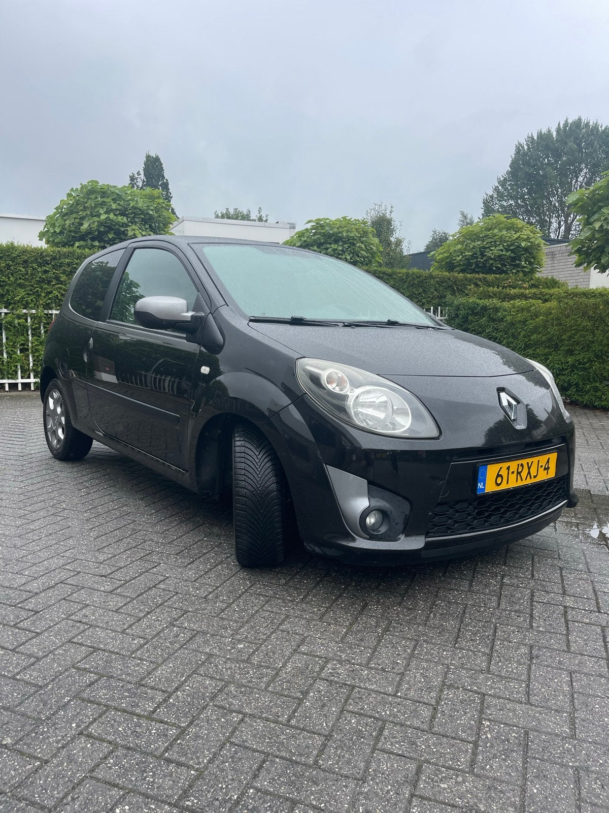 Renault Twingo 1.2 16V 2011 Zwart, 839 kg, Twingo, 74 pk, 4 cilinders