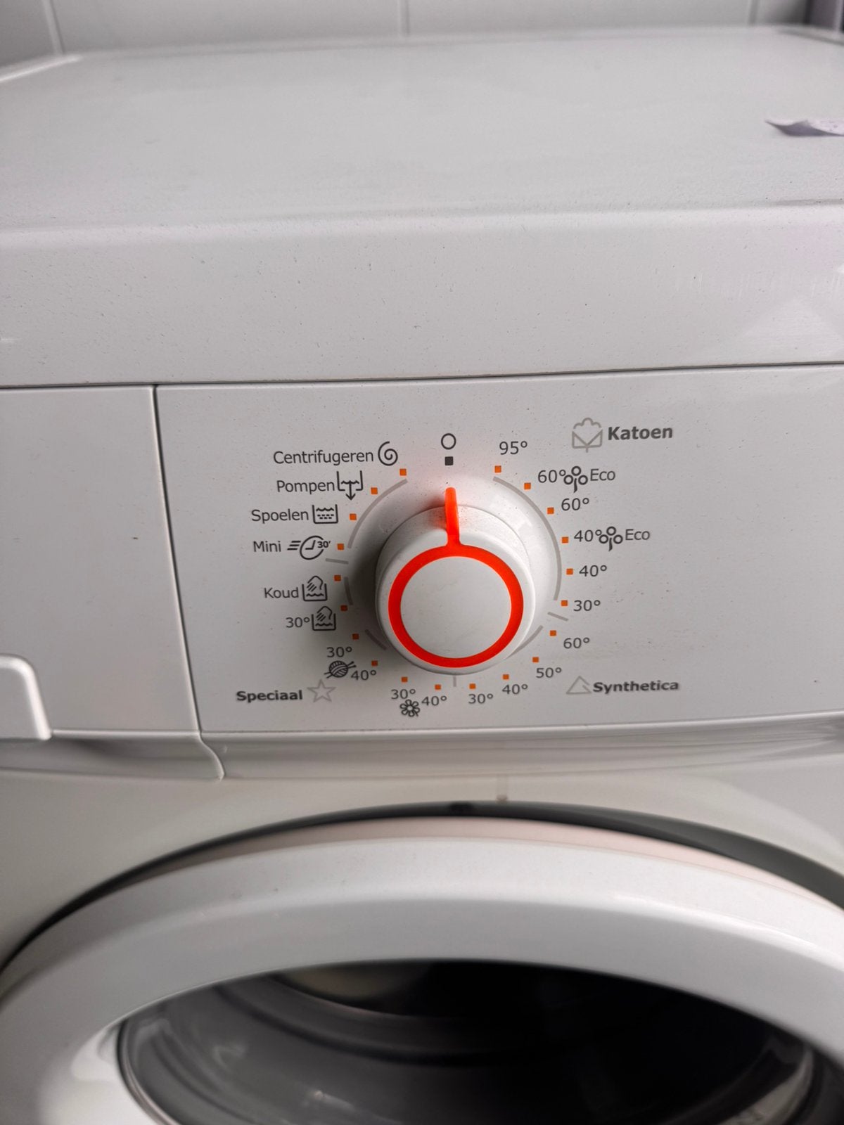 ELECTROLUX 1400 INTUITION 6 KG met 3 mnd garantie, 1200 tot 1600 toeren, N, 4 tot 6 kg, Energieklasse A of zuiniger