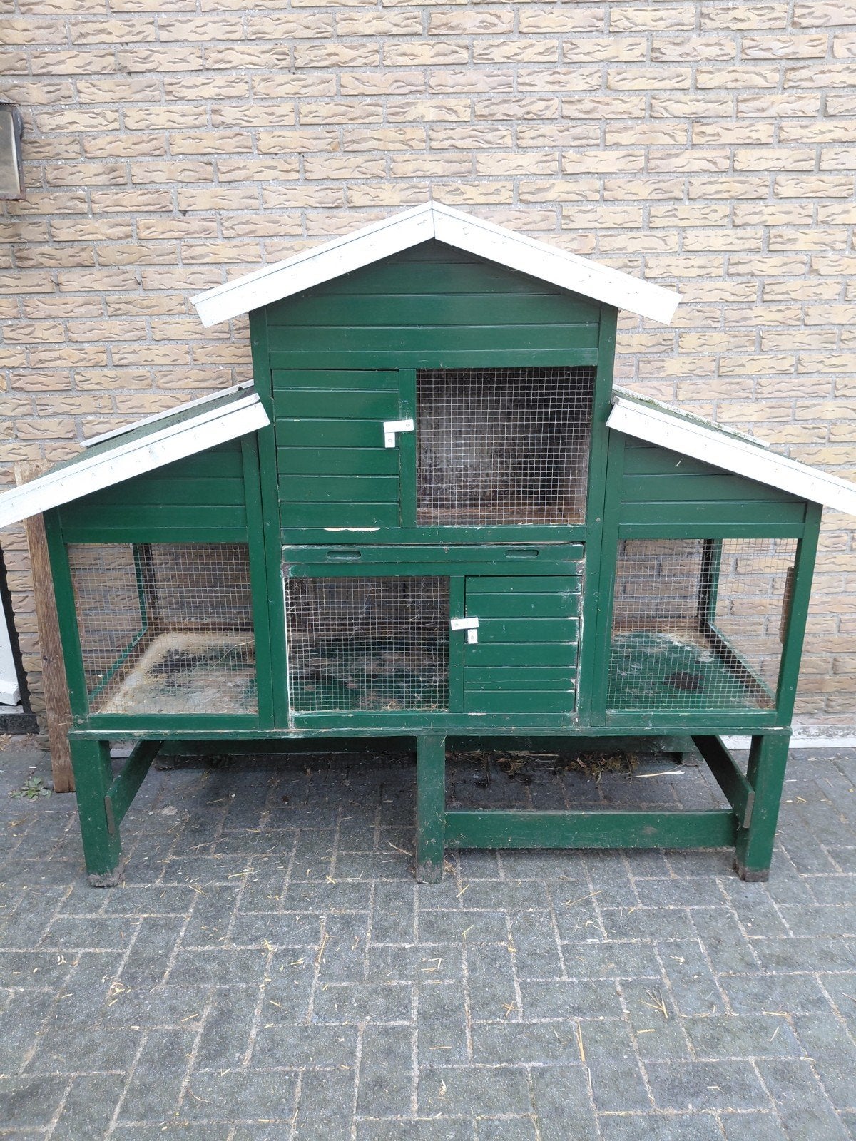mooi groot konijnenhok, Dieren en Toebehoren, Knaagdieren en Konijnen | Hokken en Kooien, Ophalen, 110 cm of meer, Zo goed als nieuw