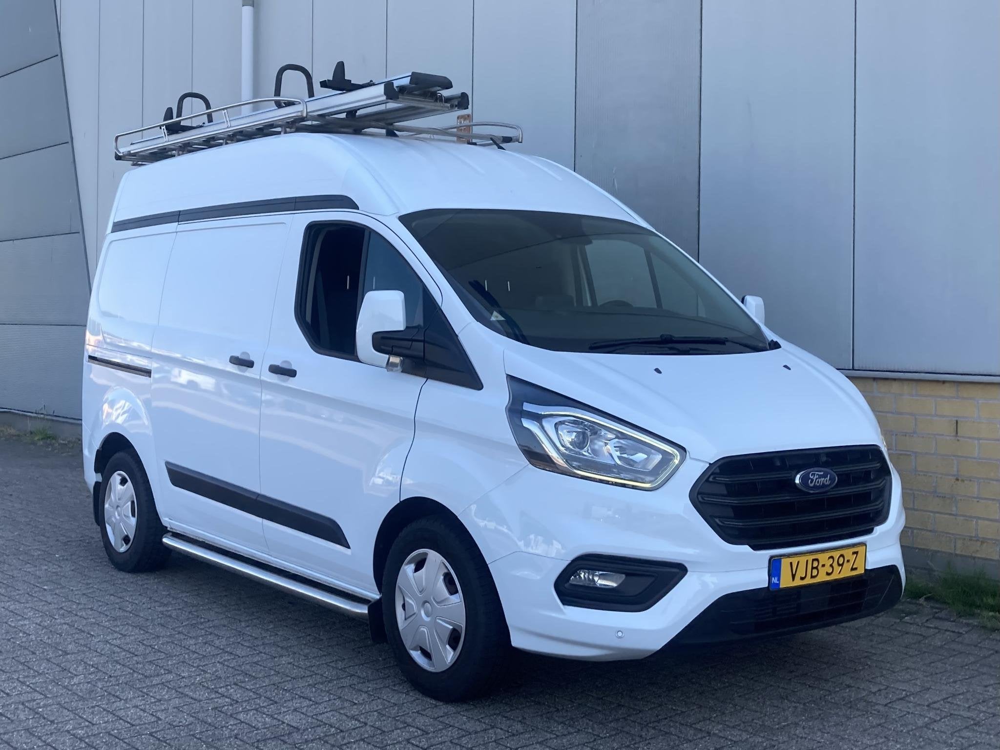 Ford Transit Custom 300 2.0 TDCI 130 pk L1H2 Trend Store Van, Auto's, 4 cilinders, Wit, Origineel Nederlands, Bedrijf