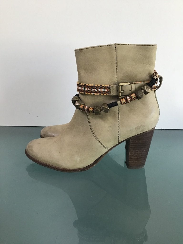 Beige Boho enkellaarsjes 38 | Gratis verzenden, Verzenden, Beige, Lage of Enkellaarzen, Zo goed als nieuw