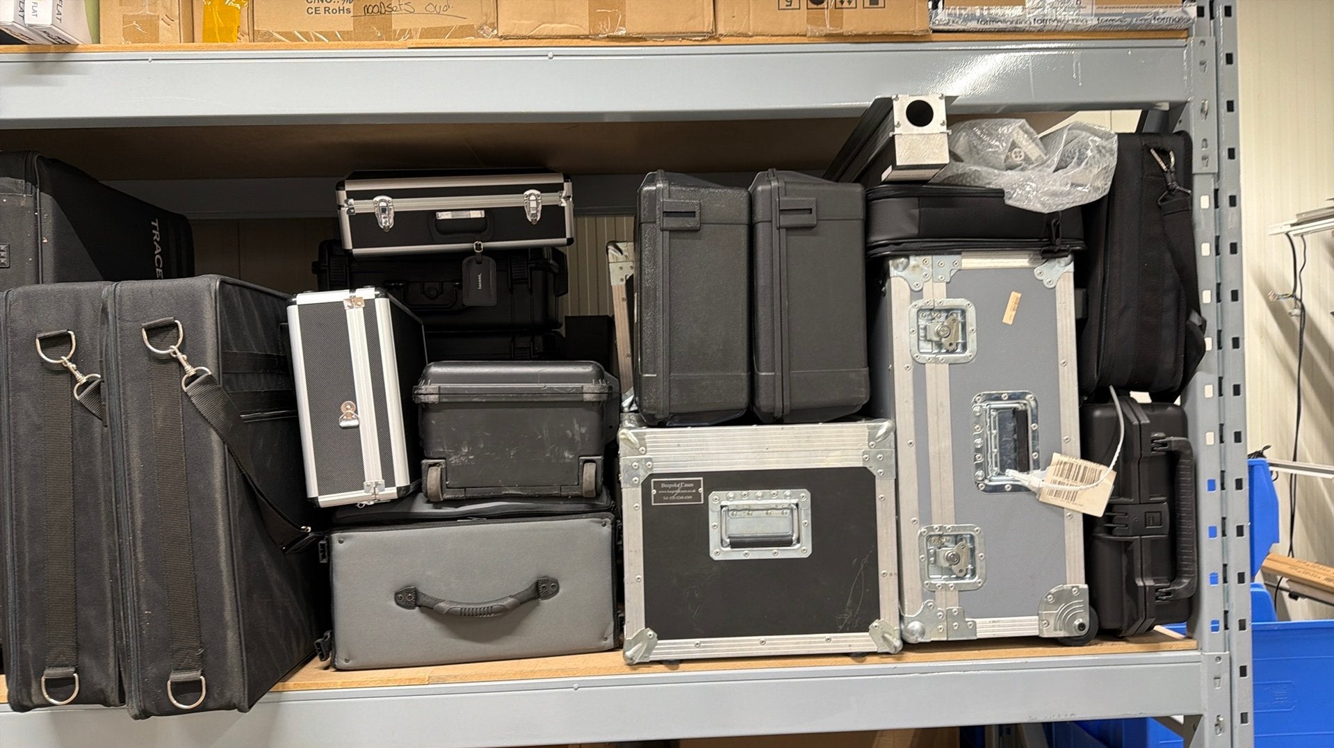 Diverse flightcases demokoffers, Ophalen, Zo goed als nieuw