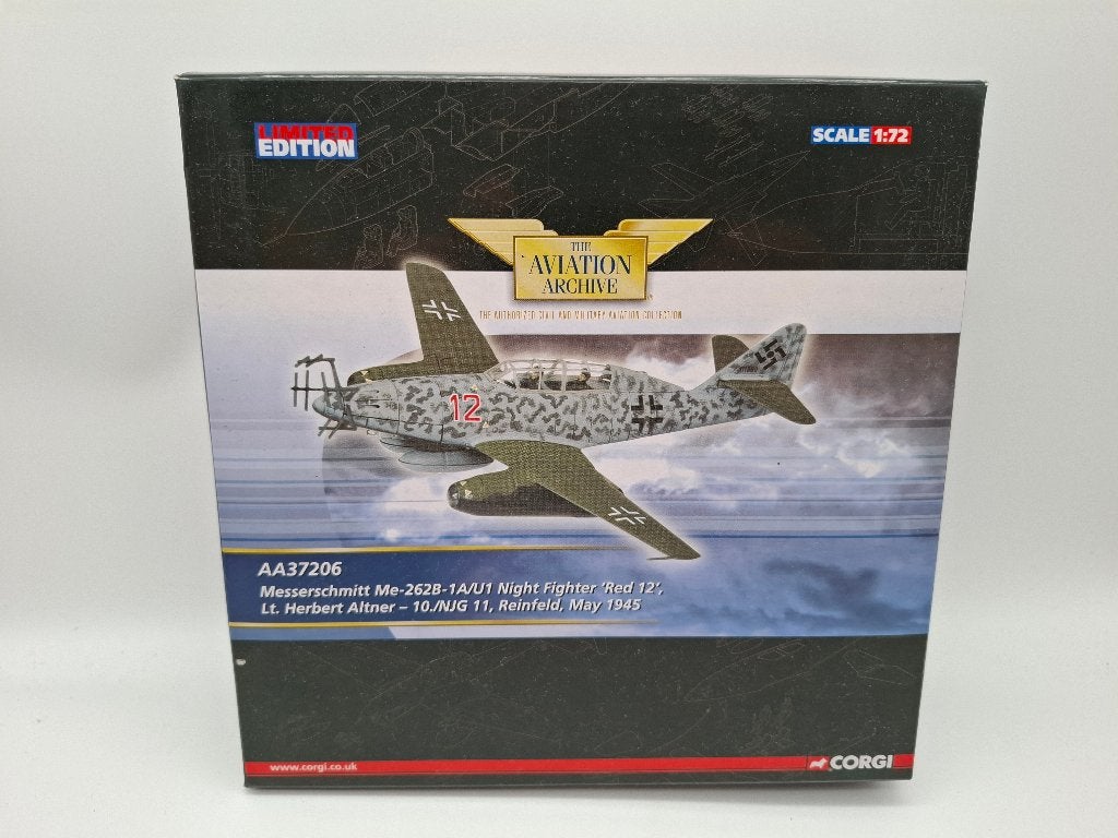 Corgi Me262 B 1A AA37206, Overige merken, 1:72 tot 1:144, Verzenden, Zo goed als nieuw
