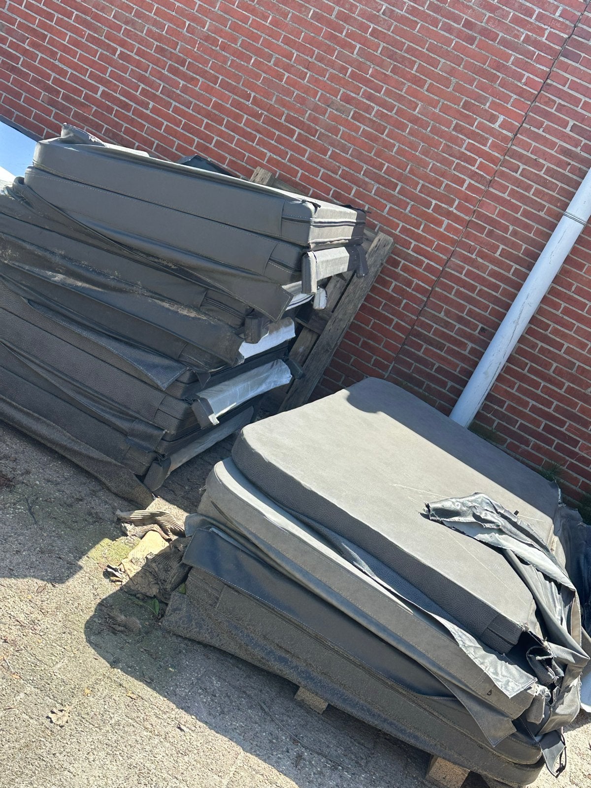 Jacuzzi/Spa covers, gratis isolatie (tempex) platen, Ophalen, Gebruikt, Afdekzeil, Vast