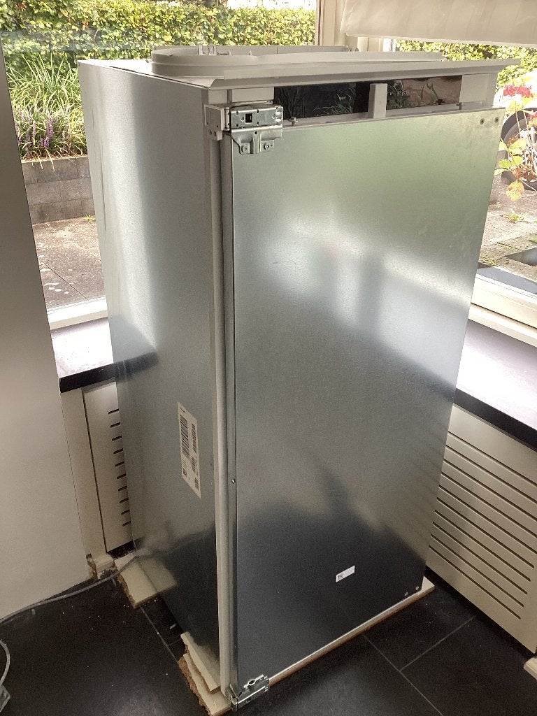 Bosch Koelkast (inbouw) serie 6 exclusive met softclose zgan, Ophalen, Zonder vriesvak, 120 tot 140 cm, 200 liter of meer