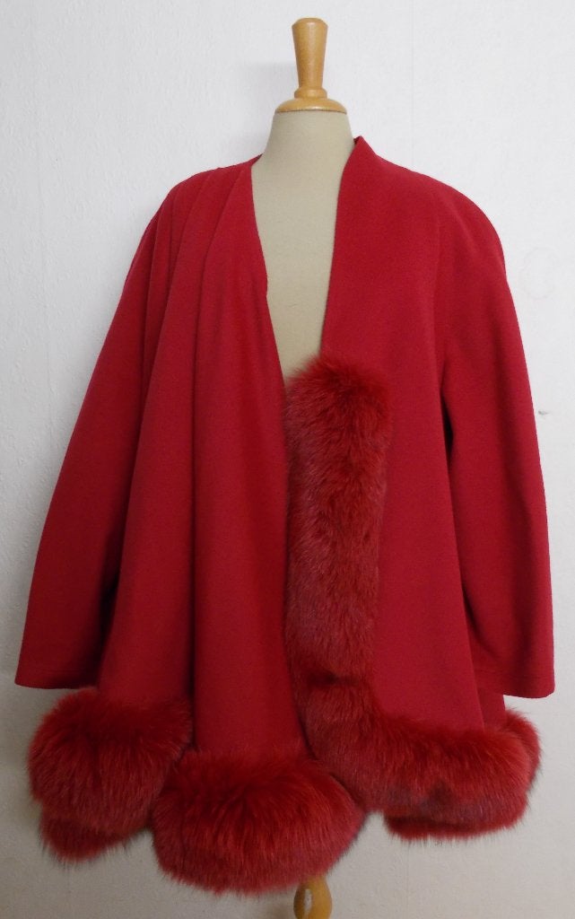 Prachtige wollen mantel/poncho van Franse Alain Chabason! XL, Verzenden, Zo goed als nieuw, Maat 46/48 (XL) of groter, Rood