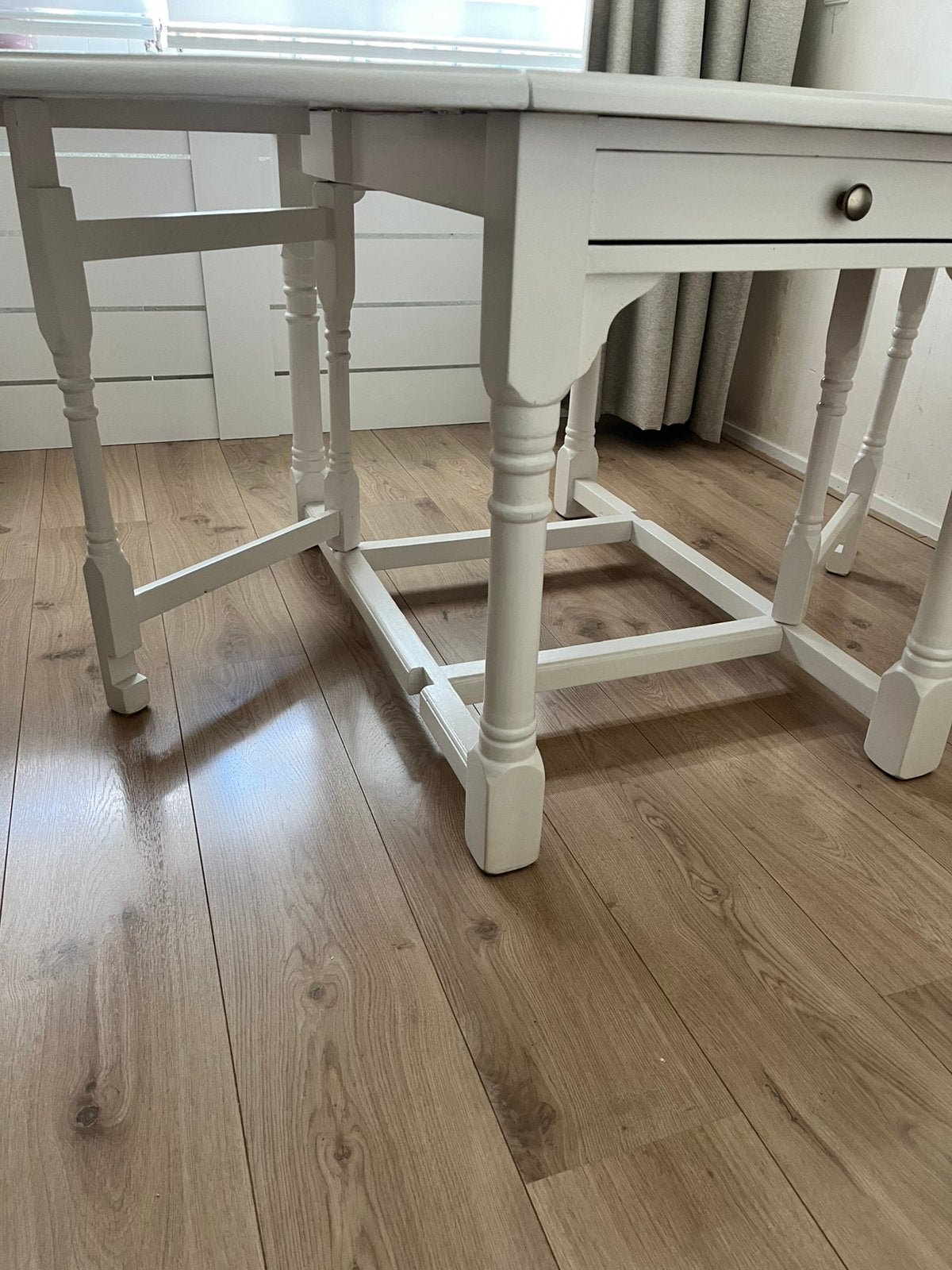 Zeer aparte eettafel, Huis en Inrichting, Tafels | Sidetables, Ophalen, 200 cm of meer, Zo goed als nieuw, 25 tot 50 cm