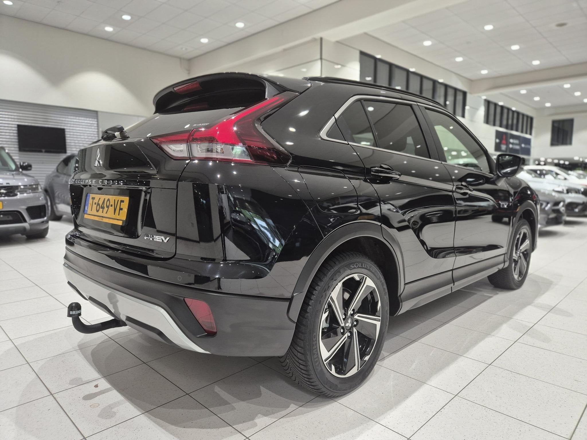 Mitsubishi Eclipse Cross 2.4 PHEV Intense+ | Trekhaak | Stoe, Auto's, Automaat, 188 pk, 14 kWh, Euro 6