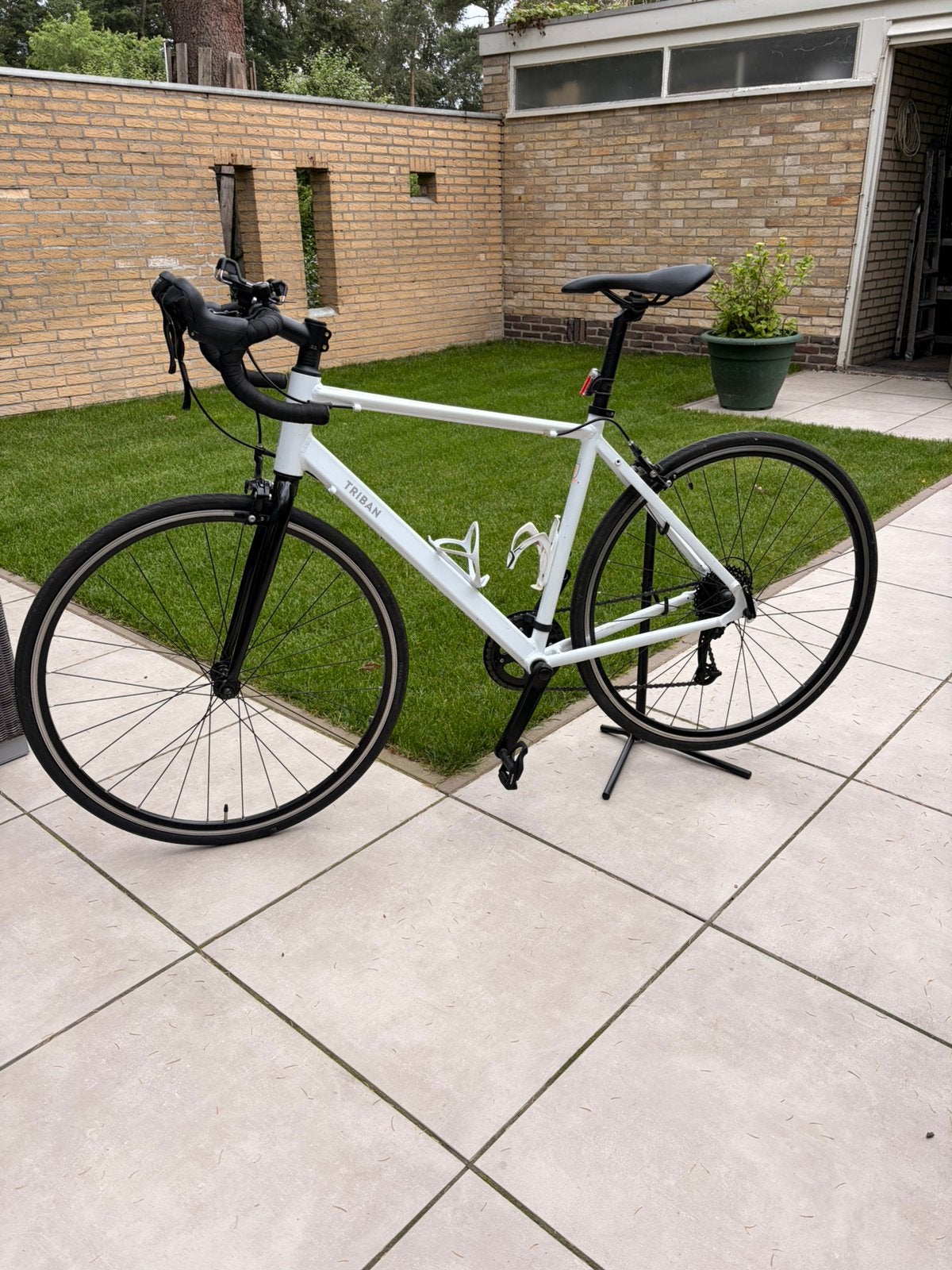 Triban racefiets, Fietsen en Brommers, Fietsen | Racefietsen, Aluminium, Zo goed als nieuw, Meer dan 20 versnellingen, Ophalen