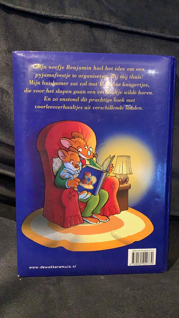 Geronimo Stilton: Tussen Gaap en Slaap (voorleesboek), Boeken, Kinderboeken | Baby's en Peuters, Ophalen of Verzenden, Gelezen