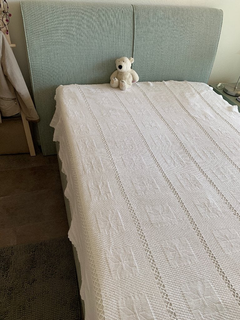 Vintage sprei met geschiedenis, Gebruikt, Wit, Katoen, Ophalen of Verzenden