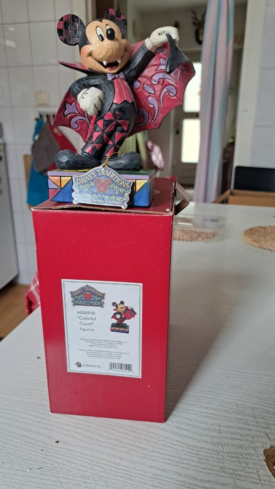 Disney Traditions Mickey Mouse Vampier Beeldje, Verzamelen, Ophalen, Mickey Mouse, Zo goed als nieuw, Beeldje of Figuurtje