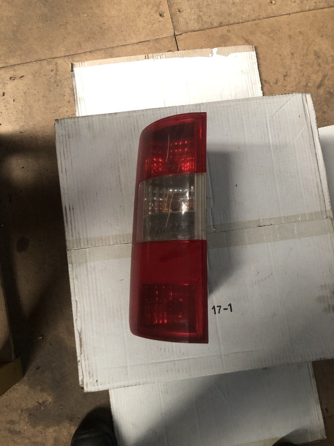 Linker achterlicht voor een Ford Transit Connect 2006, Gebruikt, -, -, Ophalen of Verzenden