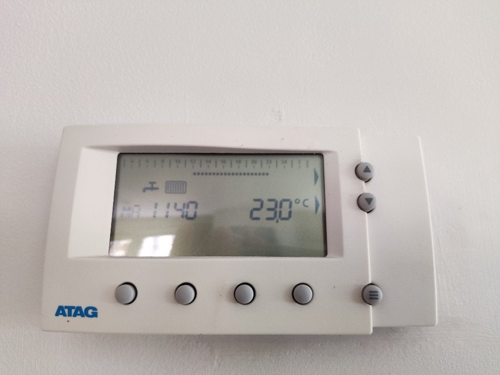 KLOKTHERMOSTAAT ATAG WiZE, Ophalen of Verzenden, Slimme thermostaat, Gebruikt