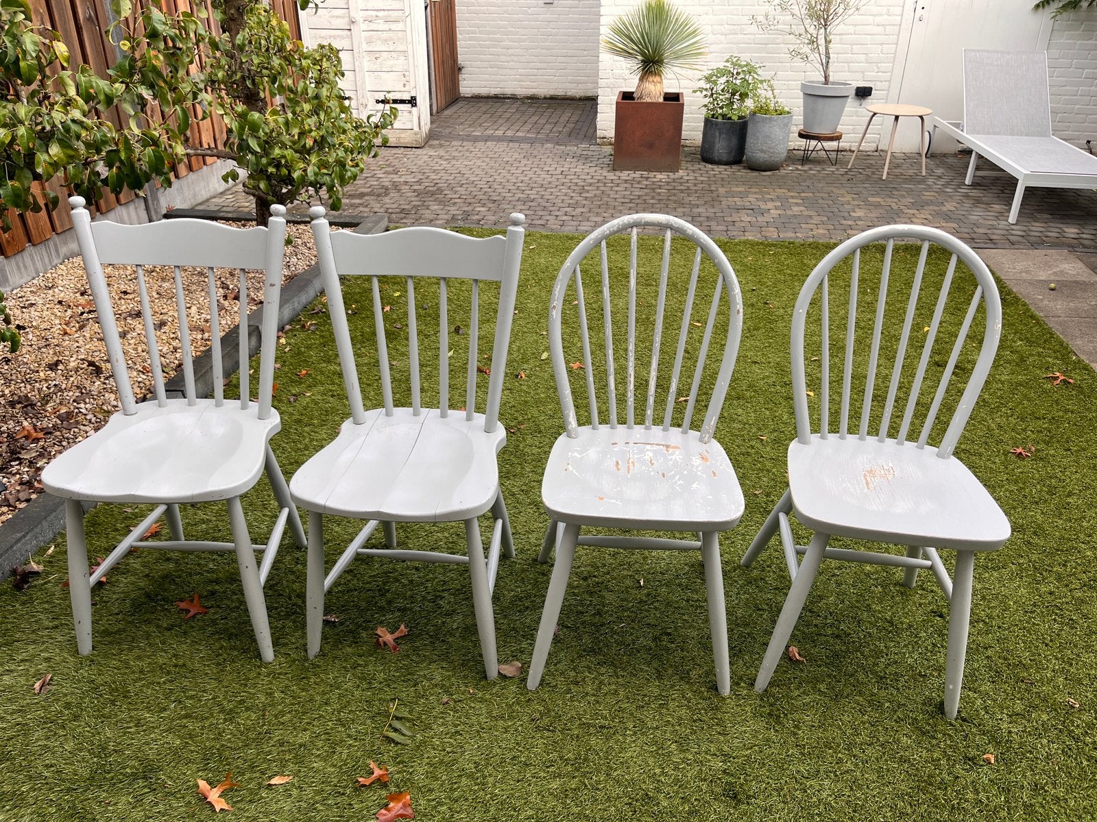 gratis houten stoelen 4 stuks, Ophalen, Gebruikt, Vier, Grijs