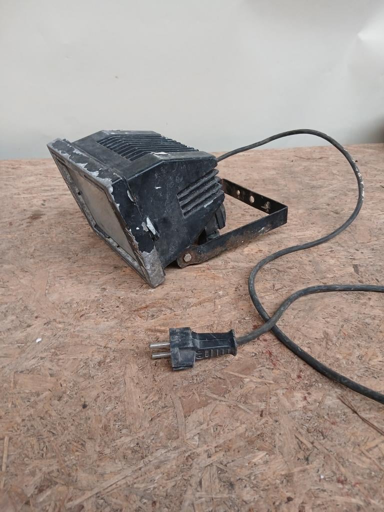 Gebruikte bouwlamp / breedstraler met stekker, Gebruikt, Onbekend, Met statief, Ophalen of Verzenden