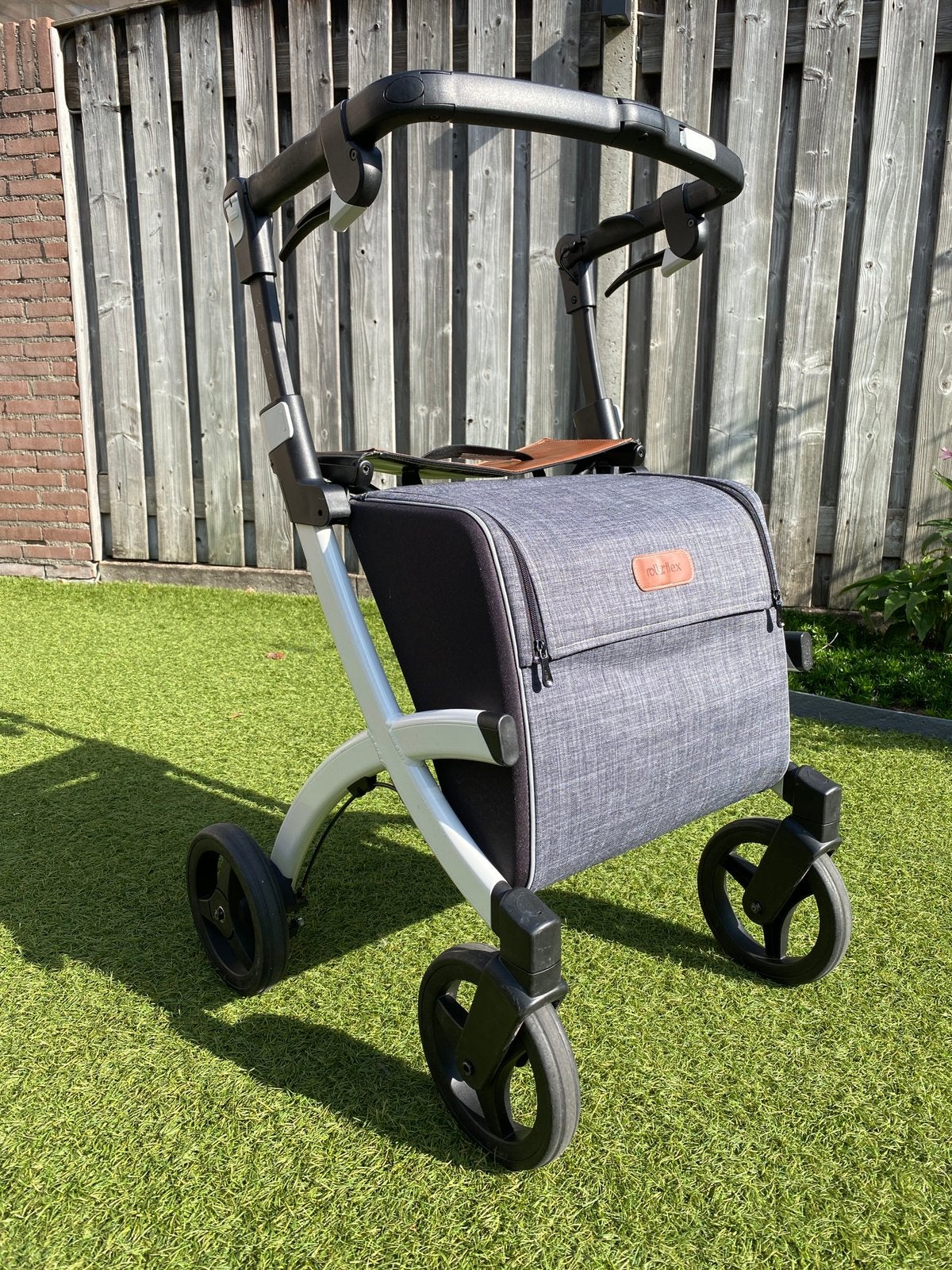 Rollz Flex - rollator met duwbeugel - white/denim grey, Ophalen, Lichtgewicht, Zo goed als nieuw