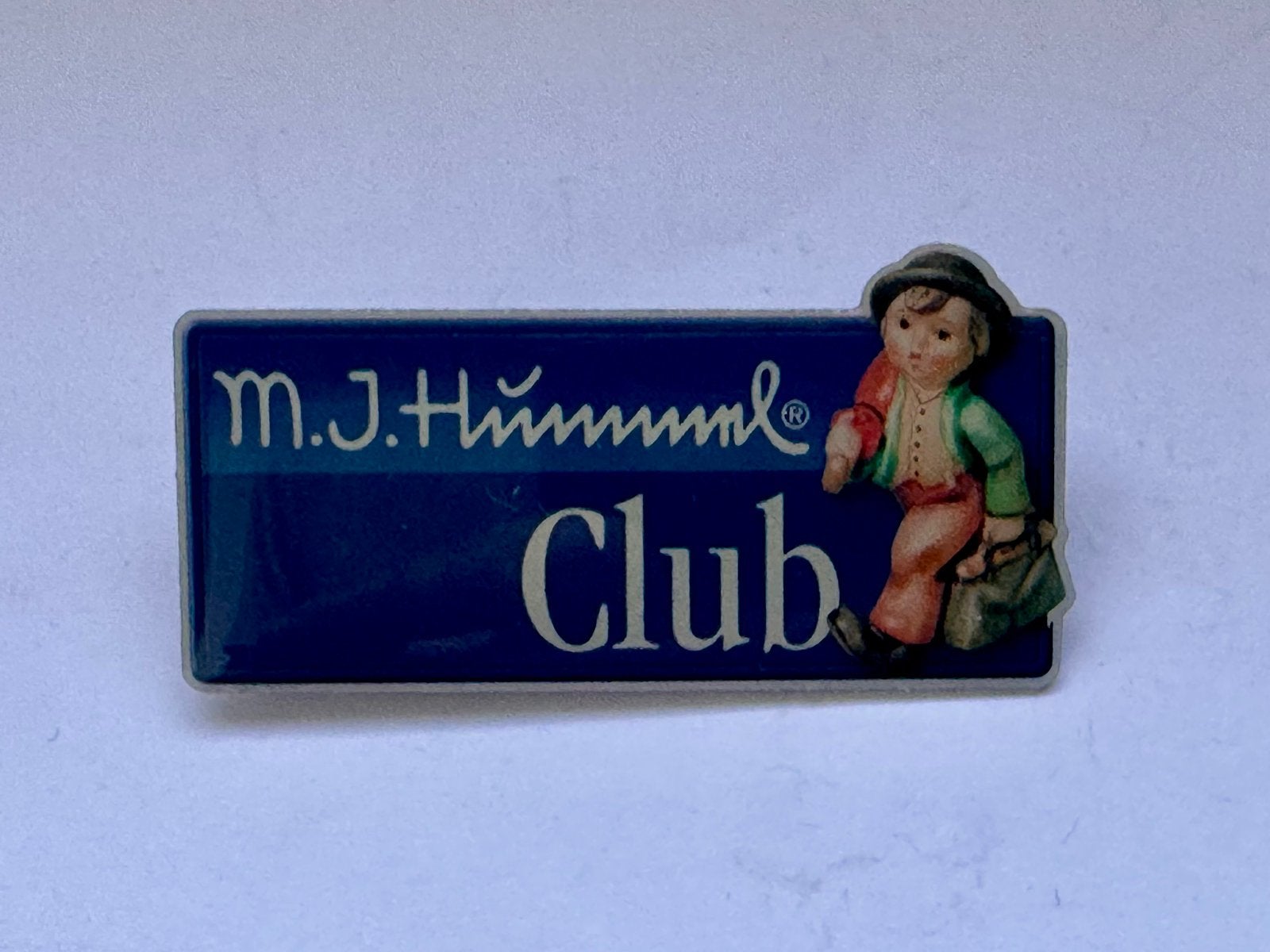 Broche / Pin M.J. Hummel Club, Ophalen of Verzenden, Zo goed als nieuw, Merk, Speldje of Pin