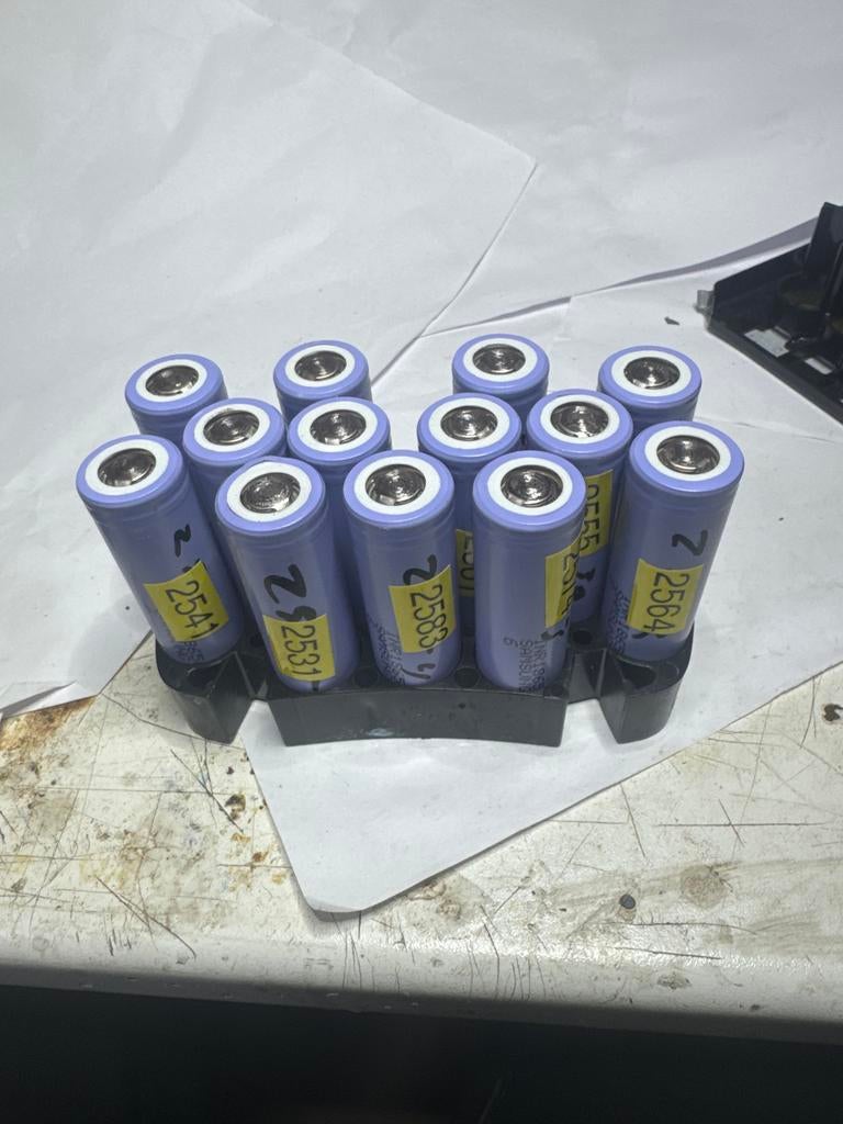 B13x Samsung INR18650-29E Li-ion Batterijen - 2900mAh, Ophalen of Verzenden, Gebruikt, Oplaadbaar