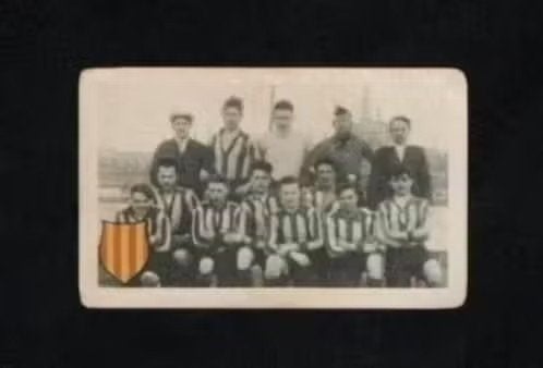 Voetbalplaatje Dosko Bergen op Zoom 1930/1931 (352)., Ophalen of Verzenden, Zo goed als nieuw