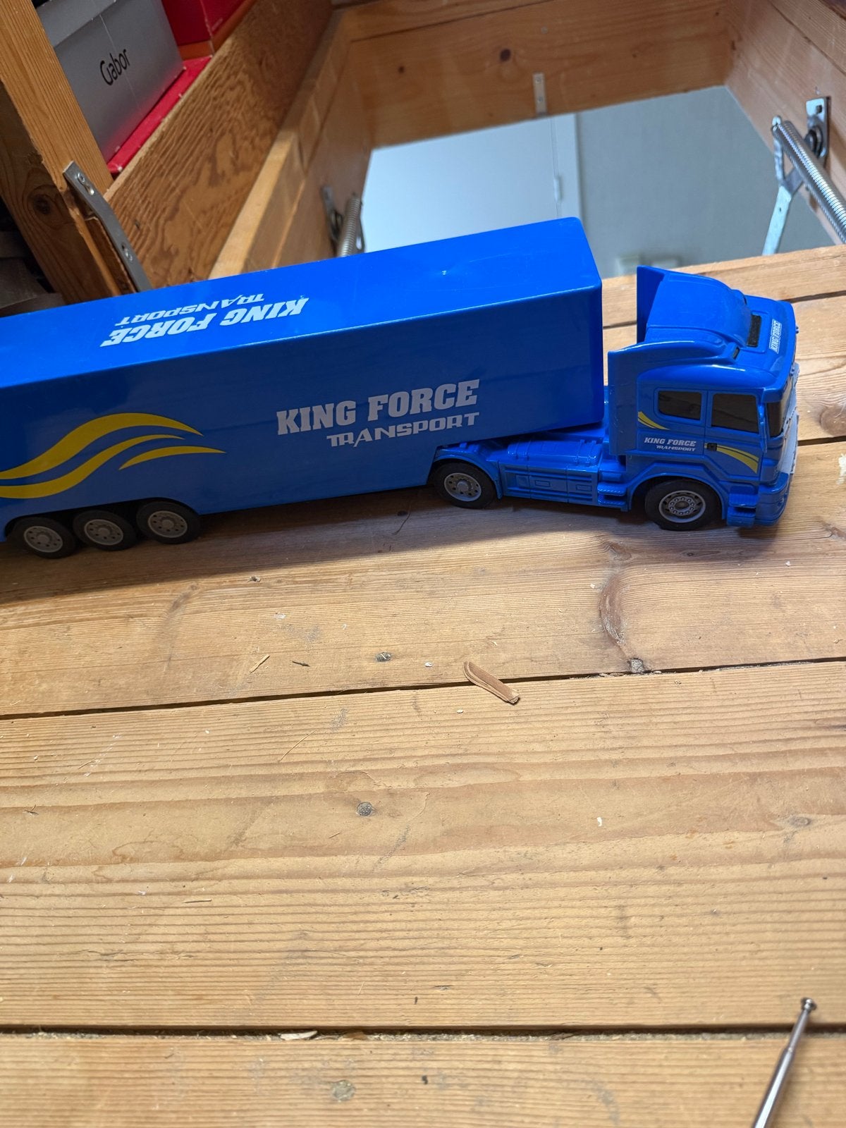 Bestuurbare Vrachtwagen met Trailer - King Force Transport, Kinderen en Baby's, Ophalen of Verzenden, Gebruikt