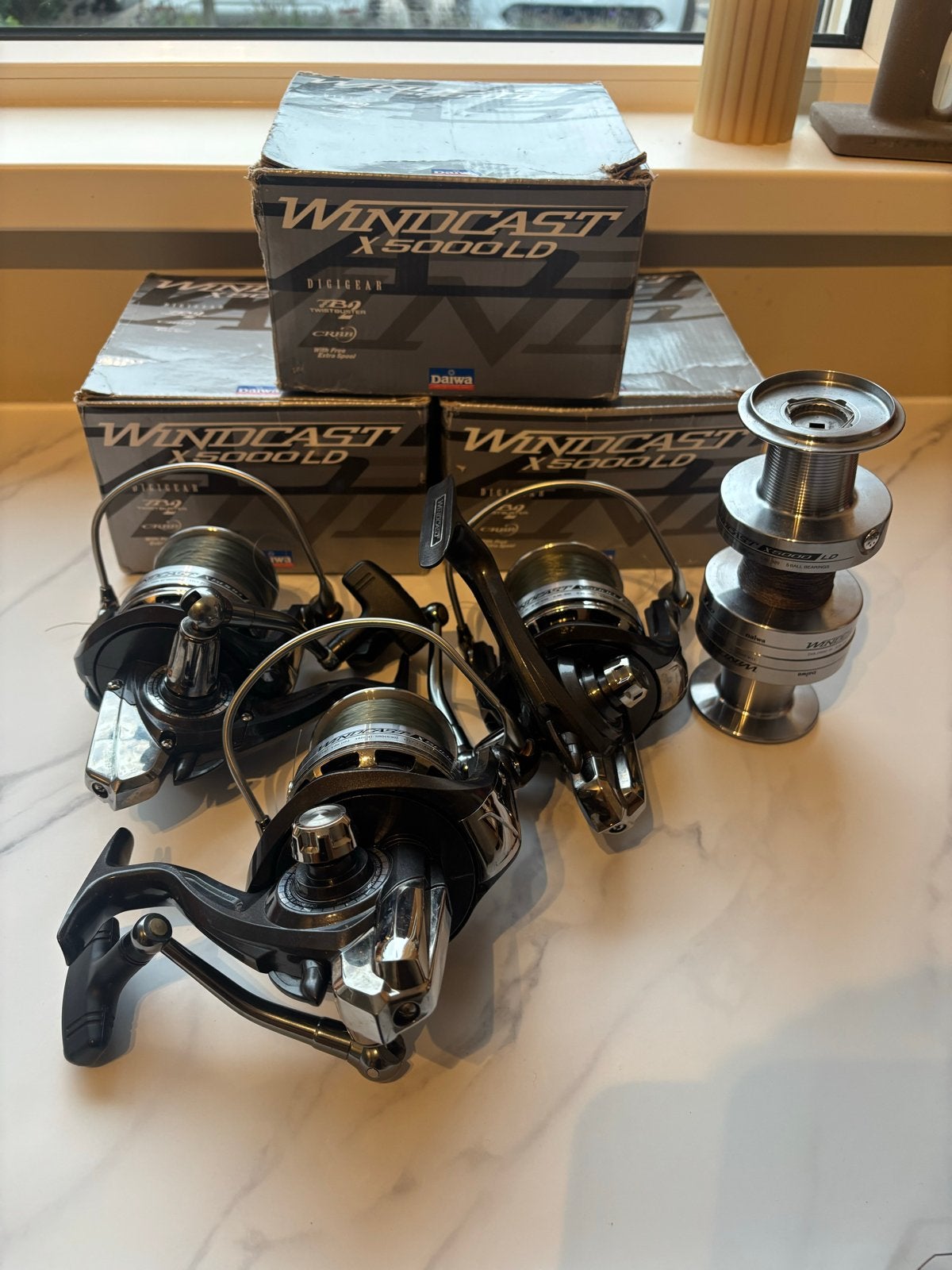 3x Daiwa Windcast X5000LD karper molens - Topstaat!, Watersport en Boten, Ophalen of Verzenden, Zo goed als nieuw, Molen
