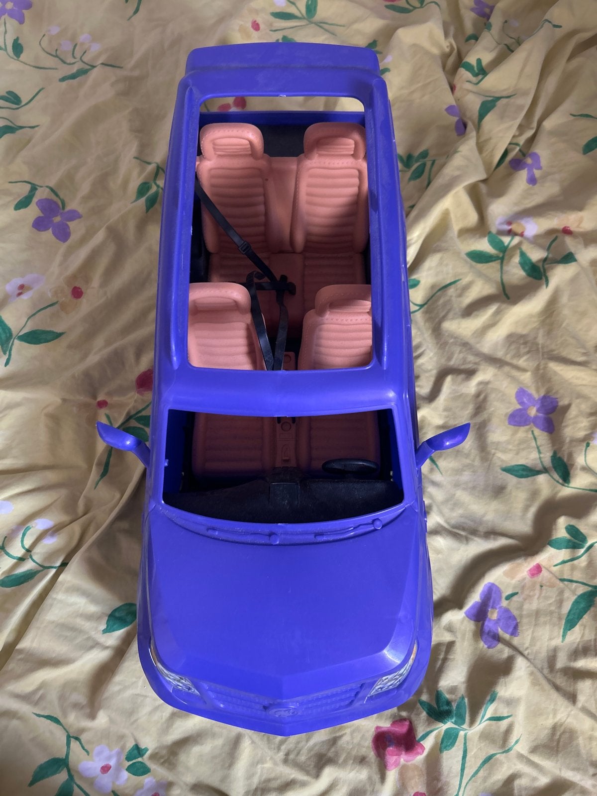 Barbie auto paars met roze interieur, Ophalen of Verzenden, Gebruikt