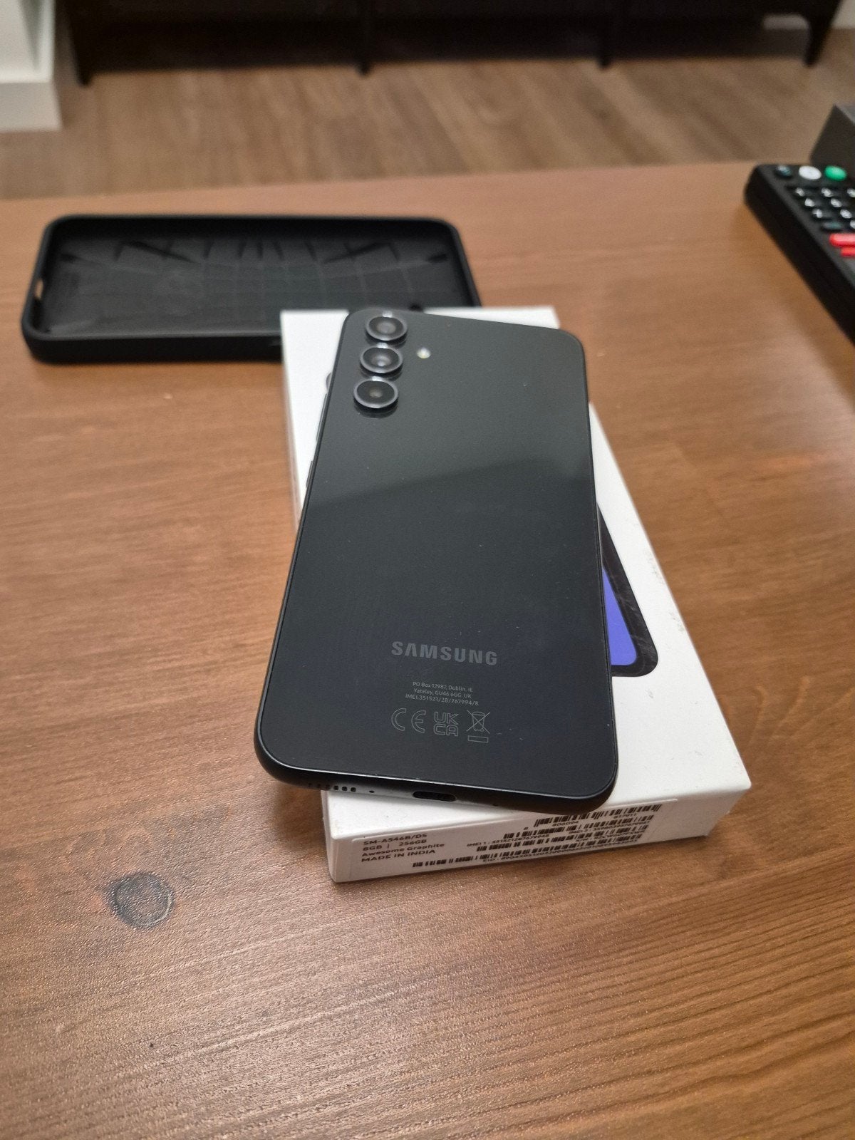 Foto 3 van Samsung Galaxy A54 5G 256GB Zwart