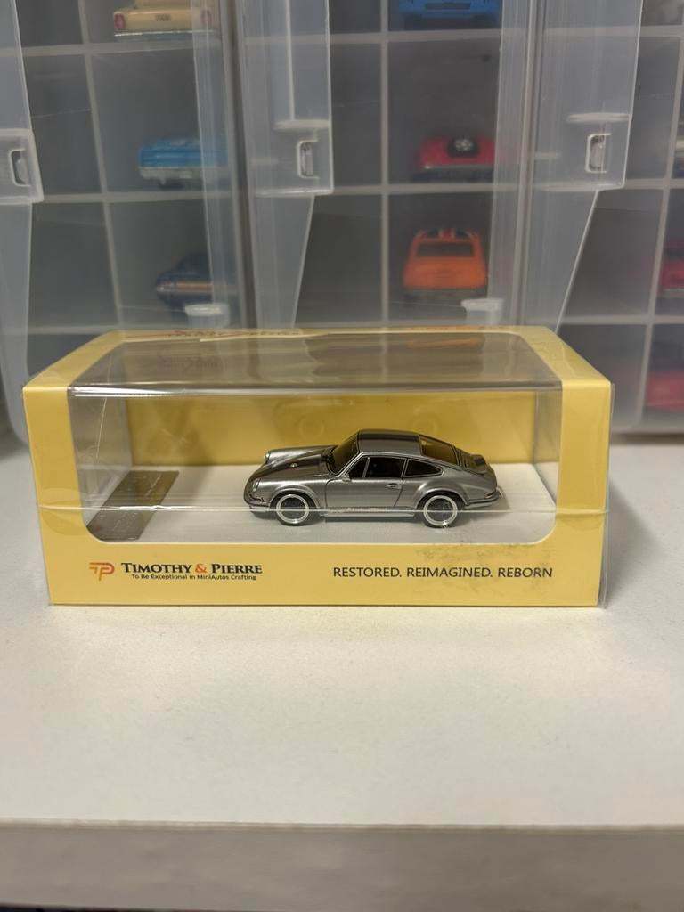 Timoty & Pierre Porsche 911 Singer, 1:64, Ophalen of Verzenden, Nieuw, Auto